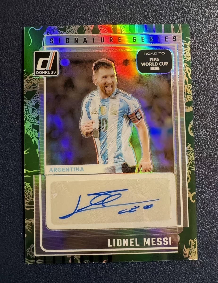 2025-26 Donruss World Cup Lionel Messi Dragon Scale Signature Series Auto /199