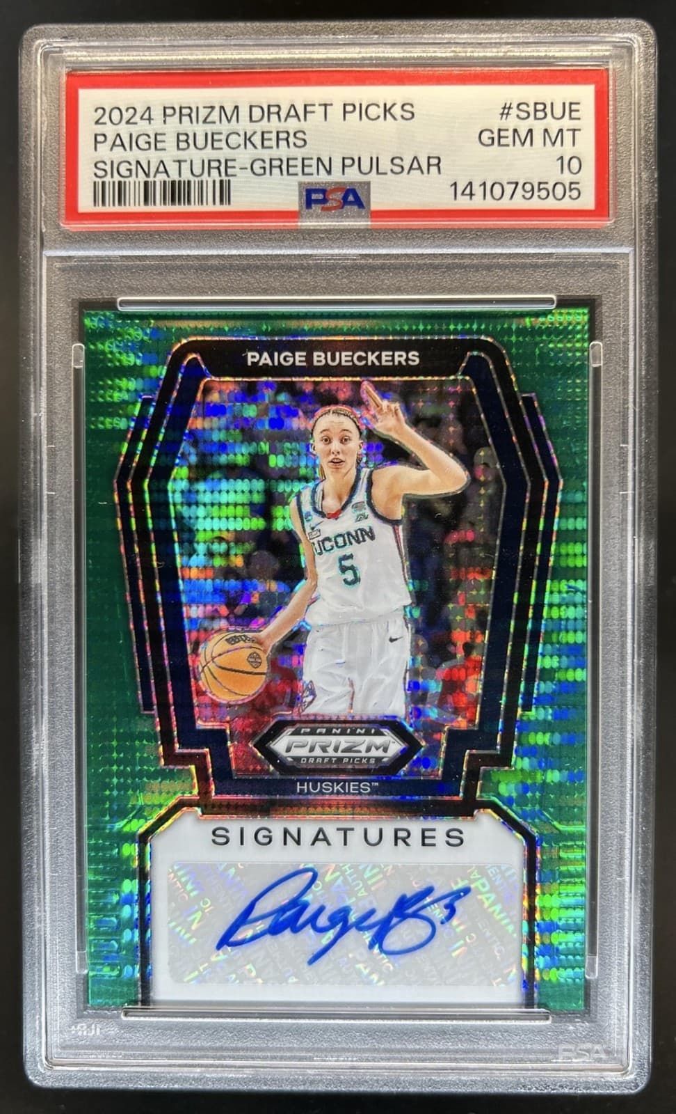 2024 Prizm Draft Picks Paige Bueckers Signatures Green Pulsar Auto #/25 PSA 10