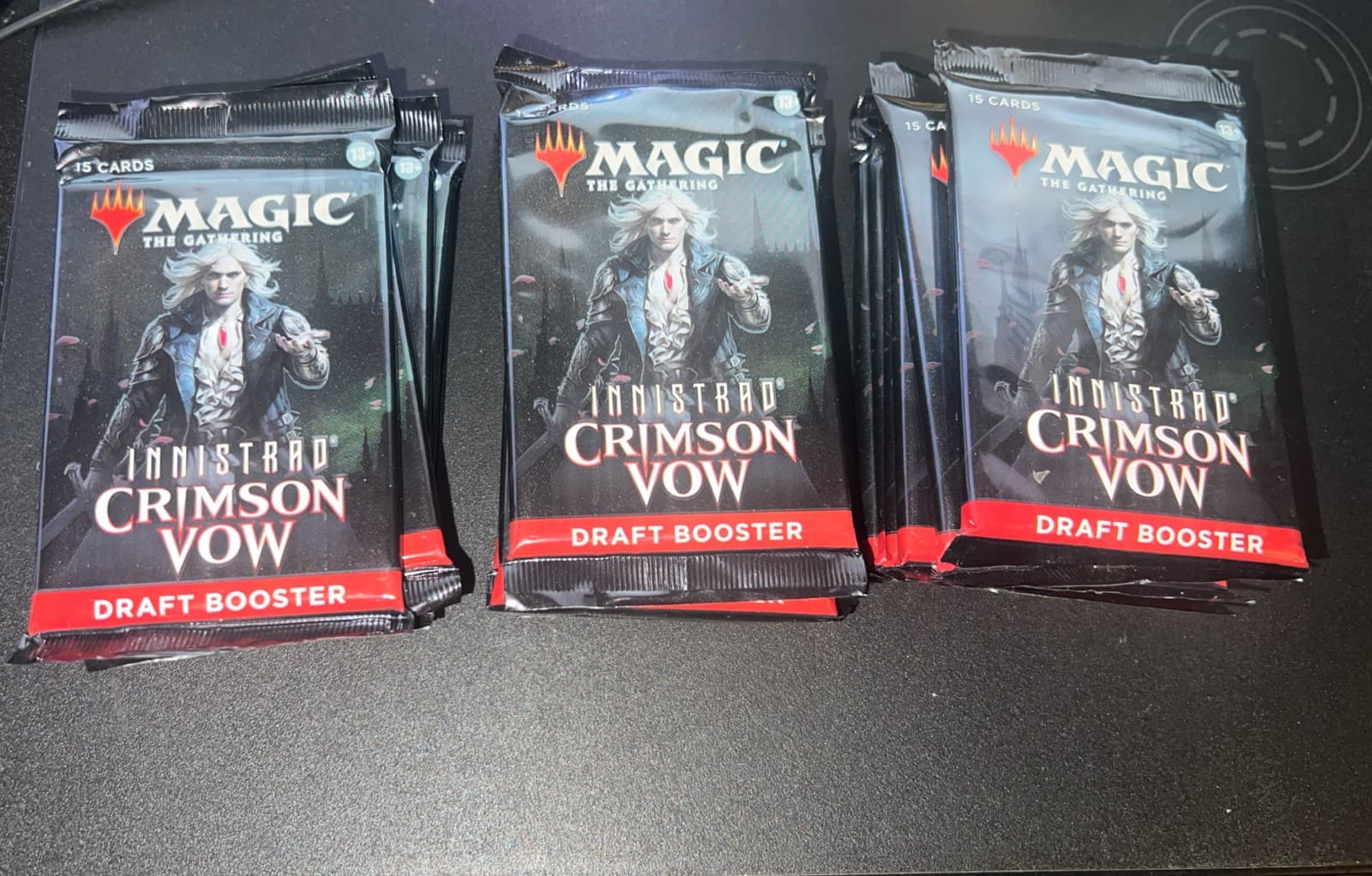 Lot of (19) Magic:The Gathering Innistrad Crimson Vow Draft Booster Packs SEALED