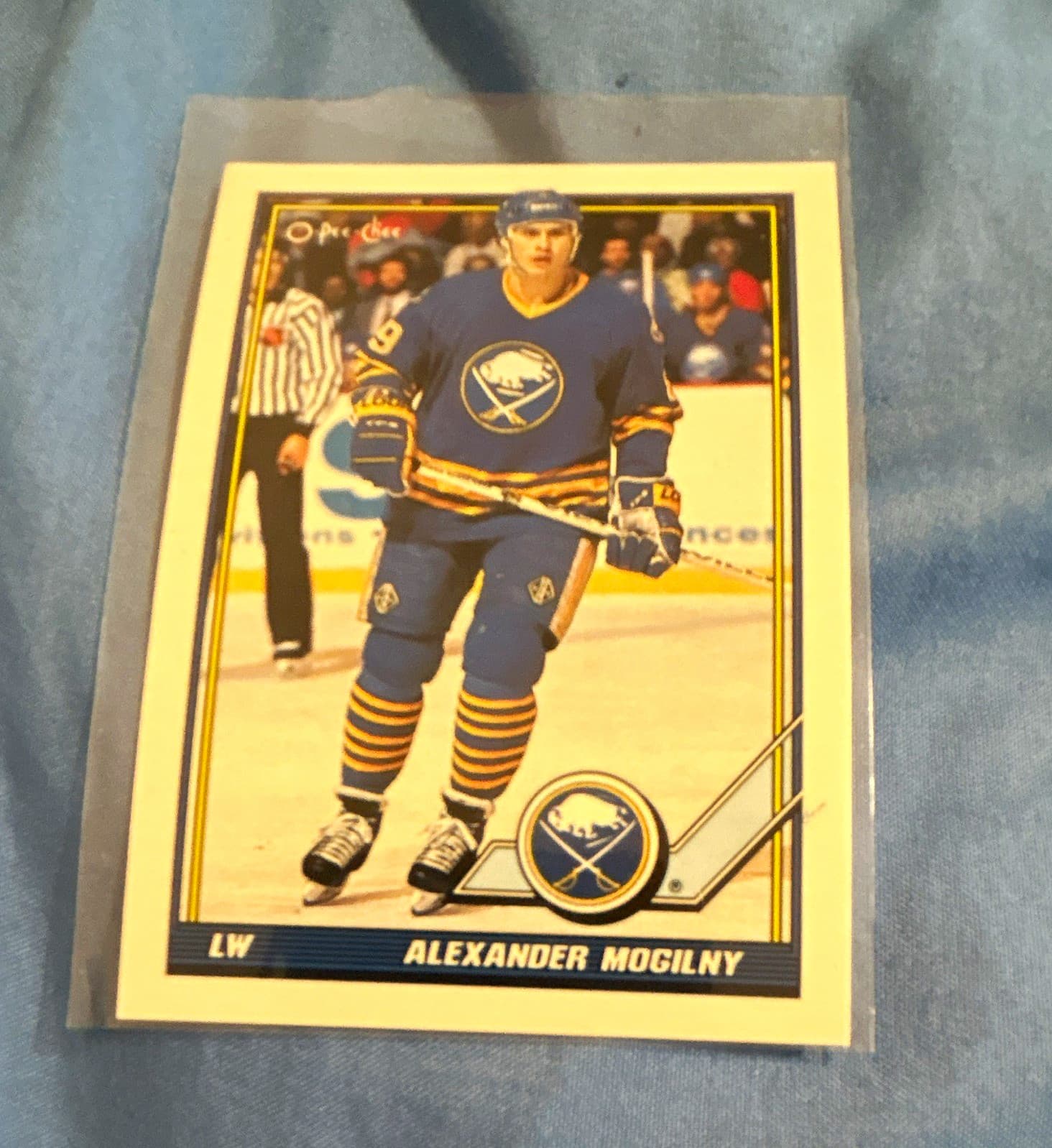 O-Pee-Chee 1991-92 Hockey Alexander Mogilny Base Set #171 Sabres NHL