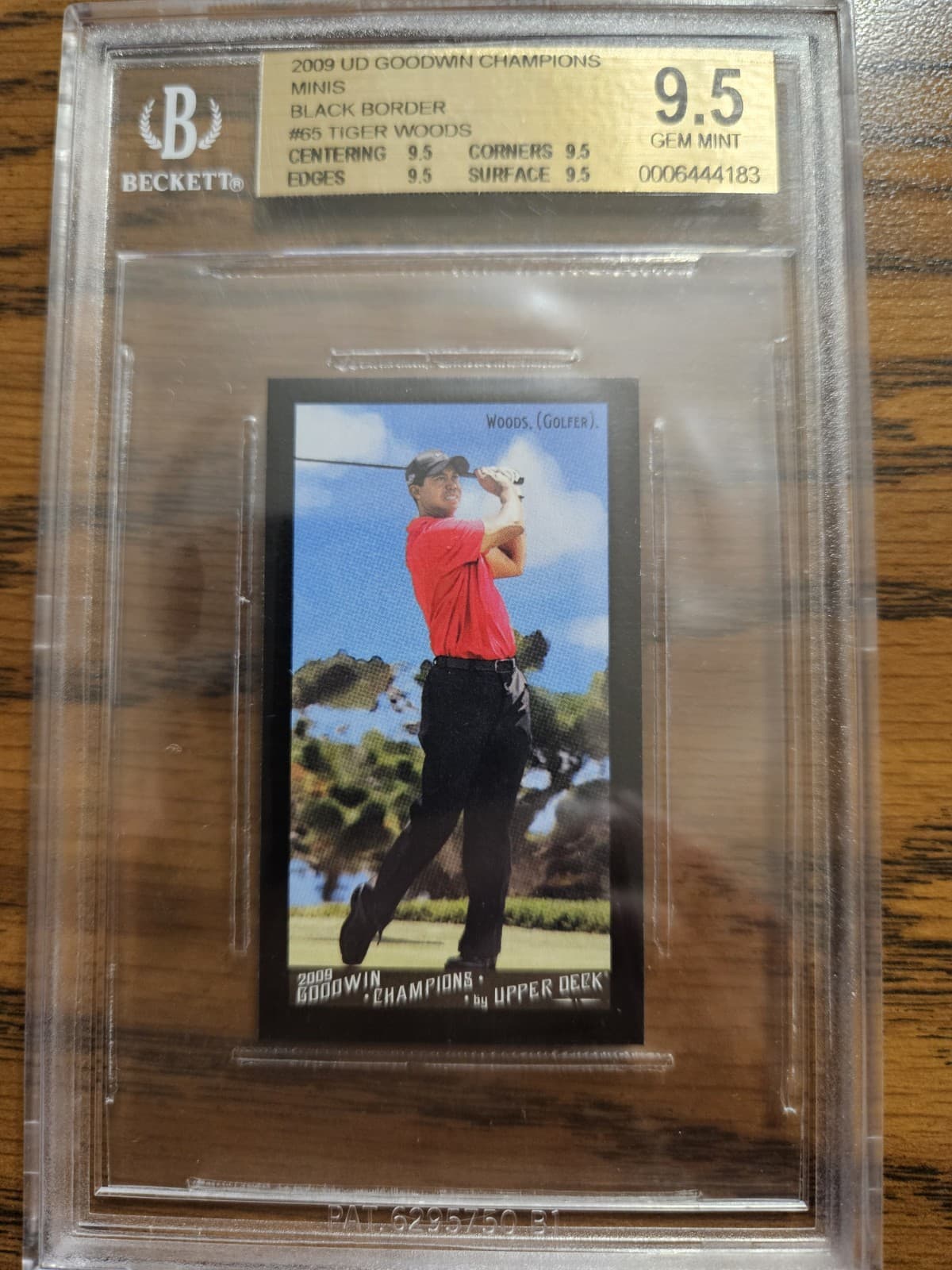 Tiger Woods 2009 Upper Deck Goodwin Champion Mini Black B card#65  Bgs 9.5