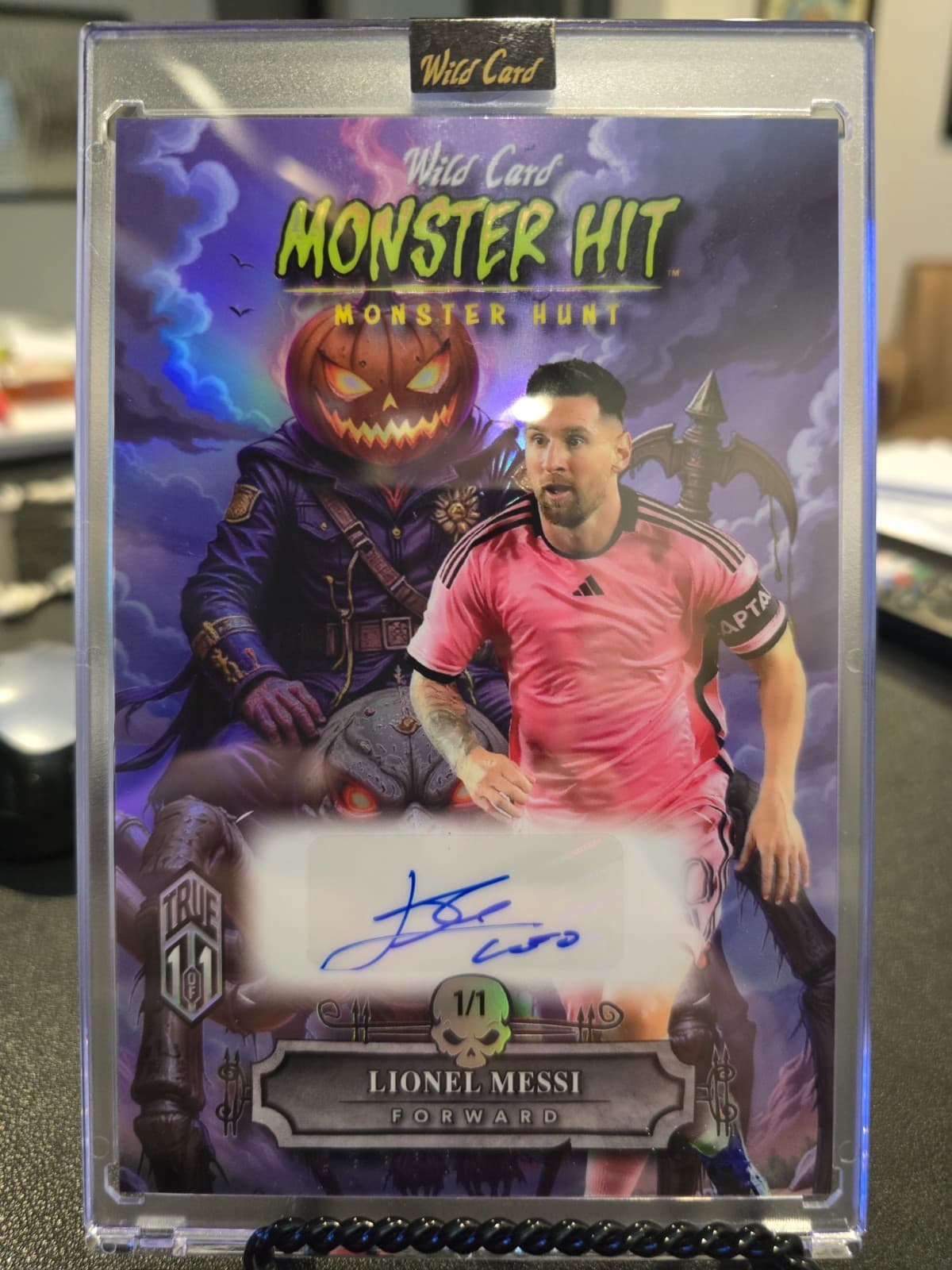 Lionel Messi Wild Card Monster Hit Monster Hunt True 1/1 Auto