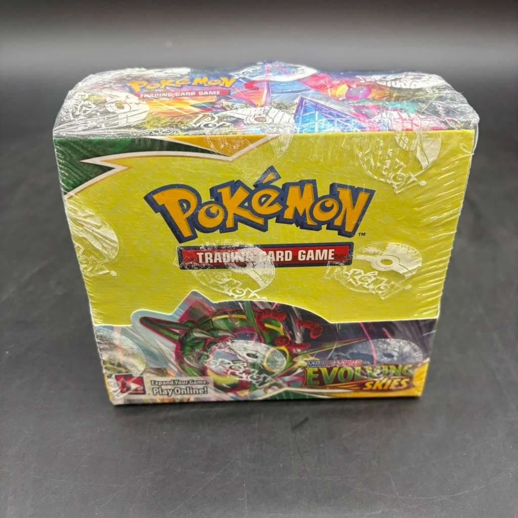 Pokemon TCG Sword & Shield Evolving Skies Booster Box Sealed w/ Plastic Case