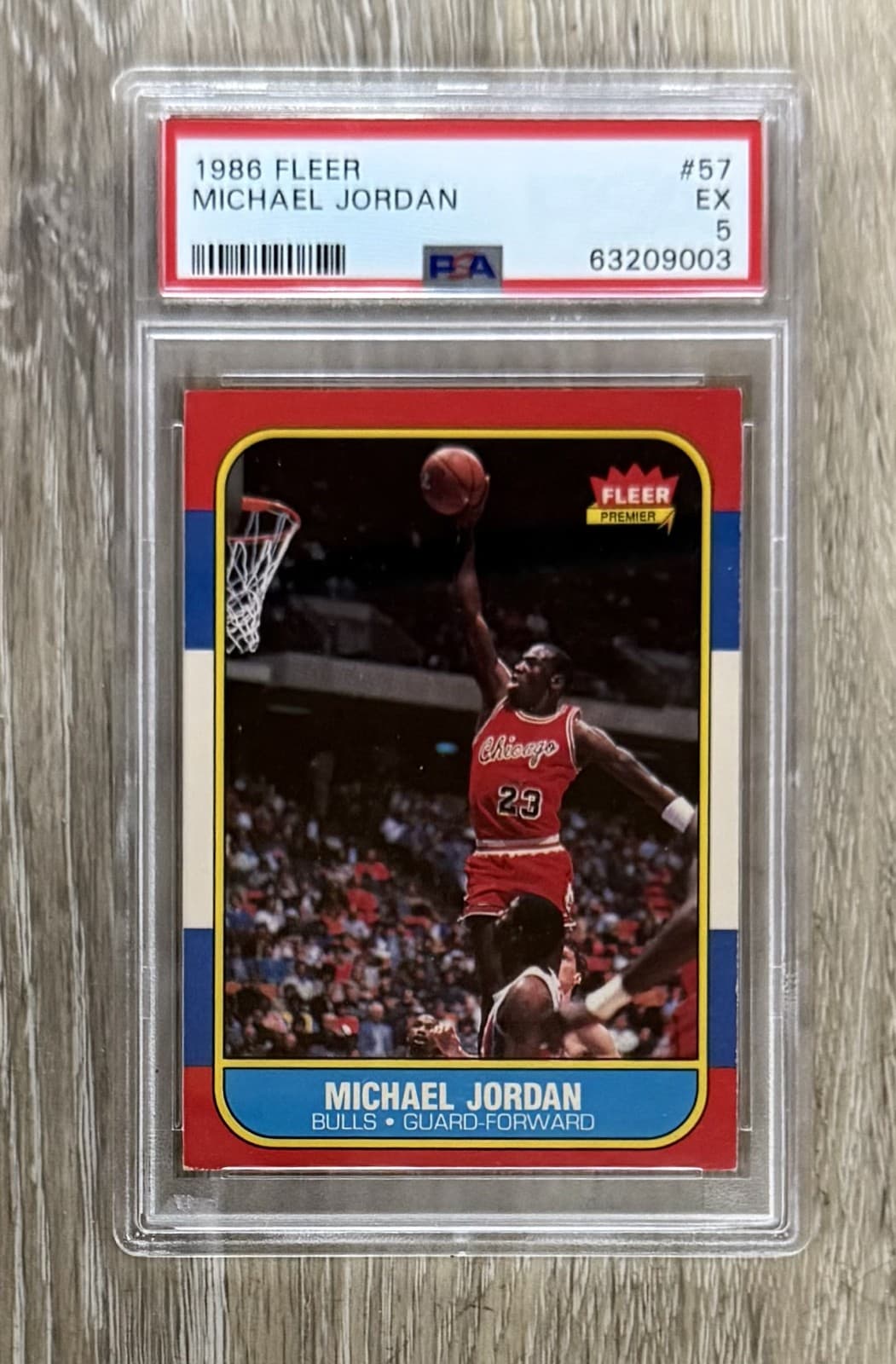 1986-87 Fleer - Michael Jordan #57 (RC) Rookie Card Chicago Bulls PSA 5 Centered