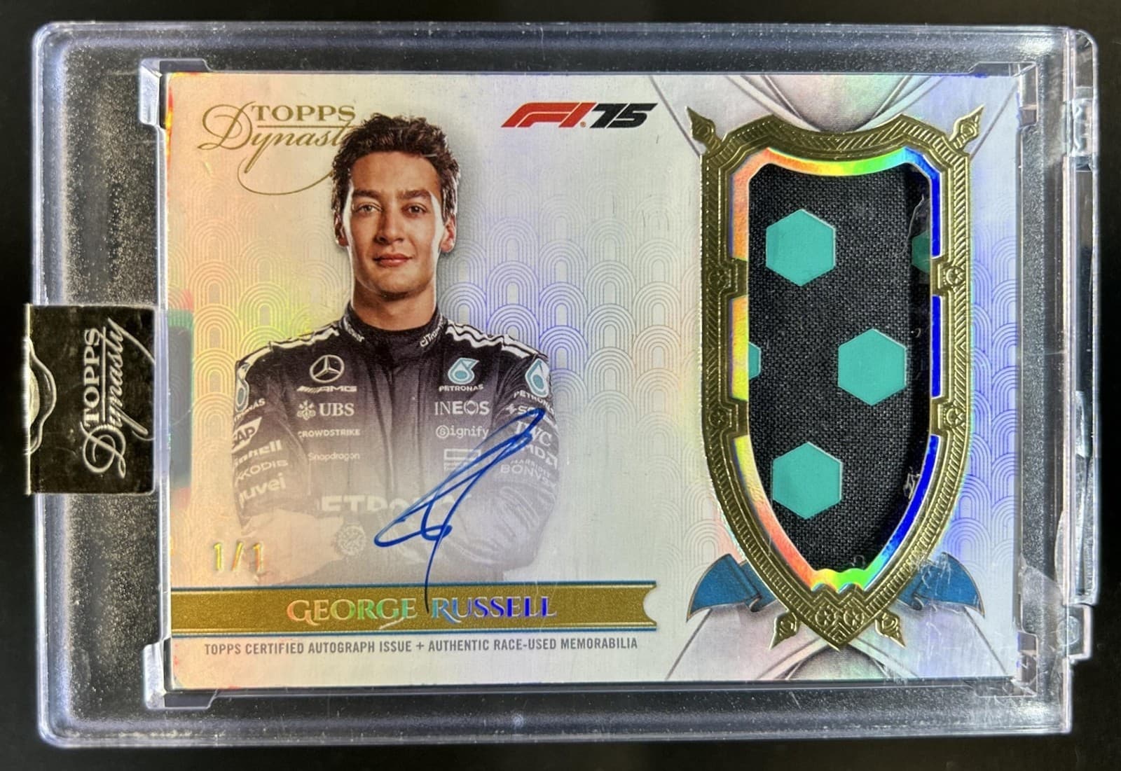 2025 Topps Dynasty F1 Formula 1 George Russell Patch Auto Autograph Gold #1/1