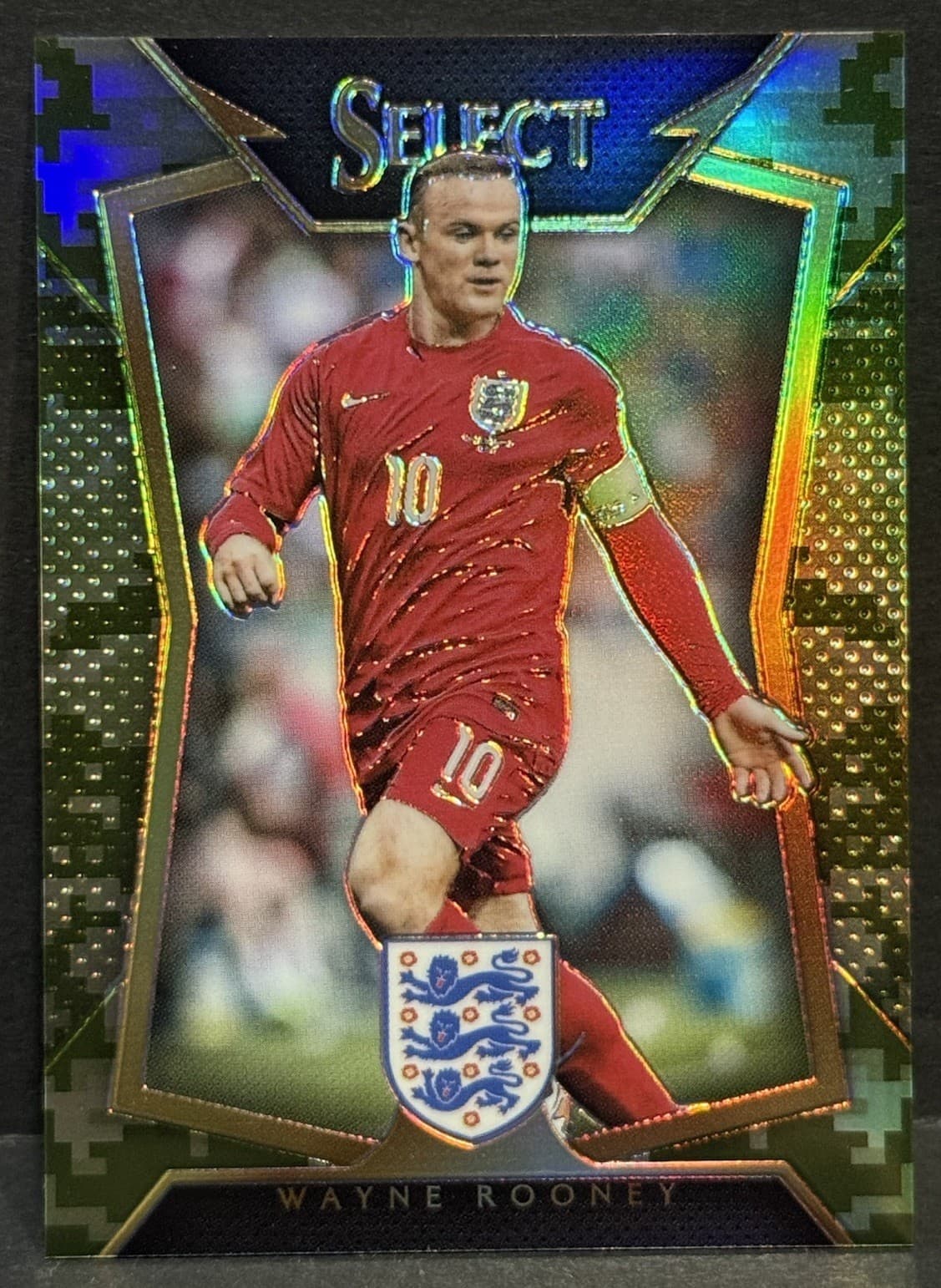2015-16 Panini Select Soccer England Wayne Rooney Camo Prizm /249