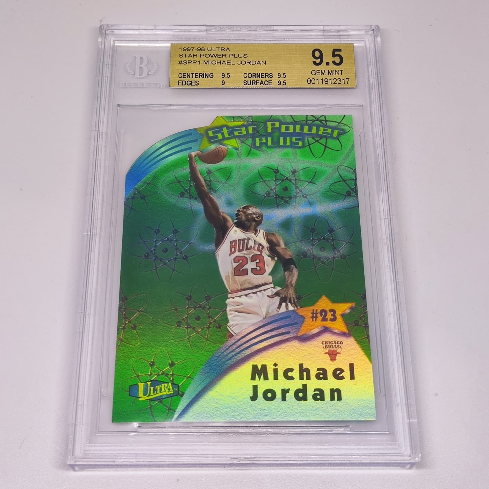 1997-98 Fleer Ultra  Star Power Plus #1 MICHAEL JORDAN BGS 9.5!! Gem Mint
