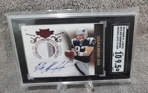 2010 Panini Players Patch / Auto Rob Gronkowski SGC 10/9.5