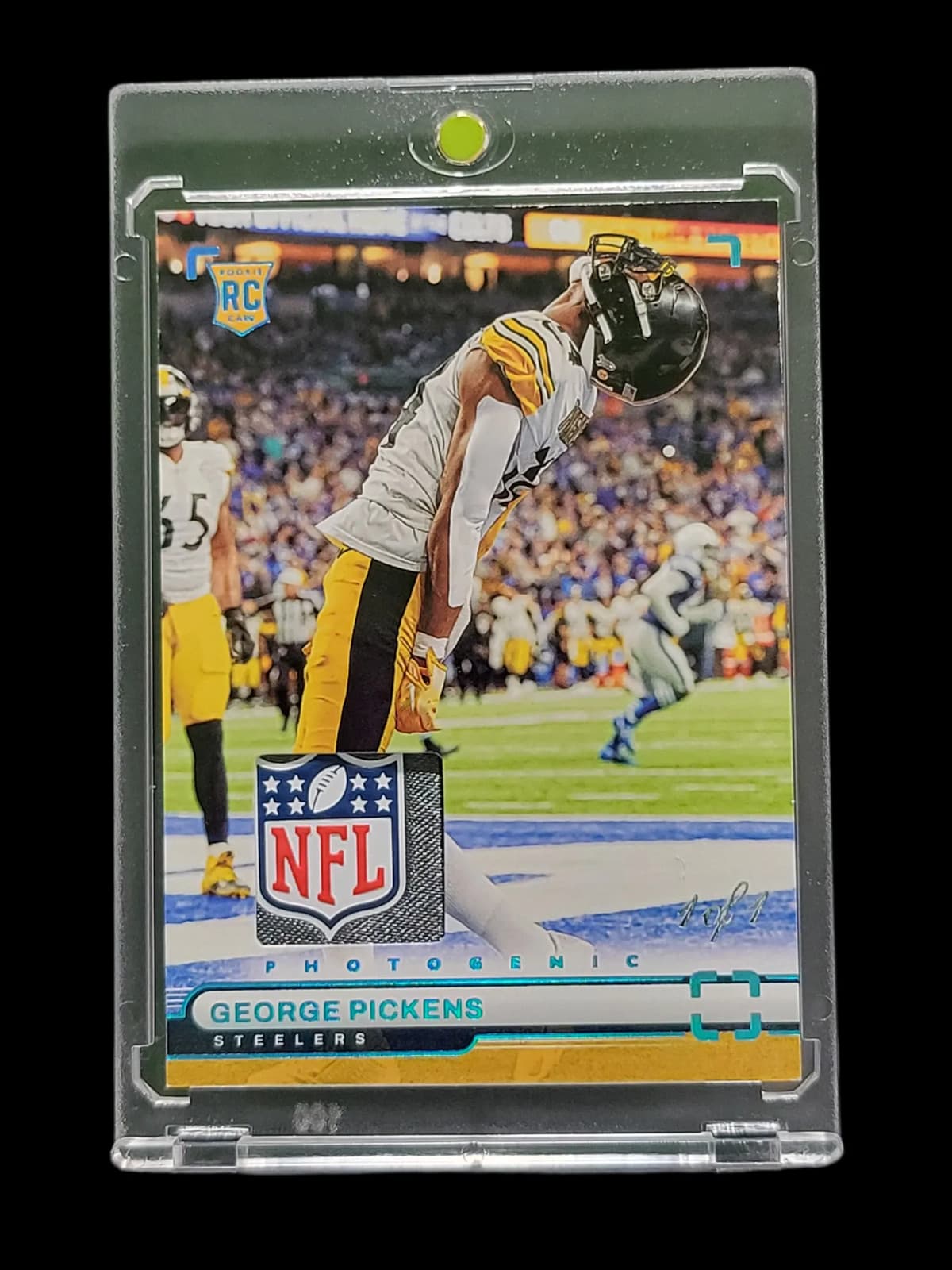 2023 Panini Chronicles Photogenic George Pickens #PH-43 RC NFL Shield Patch