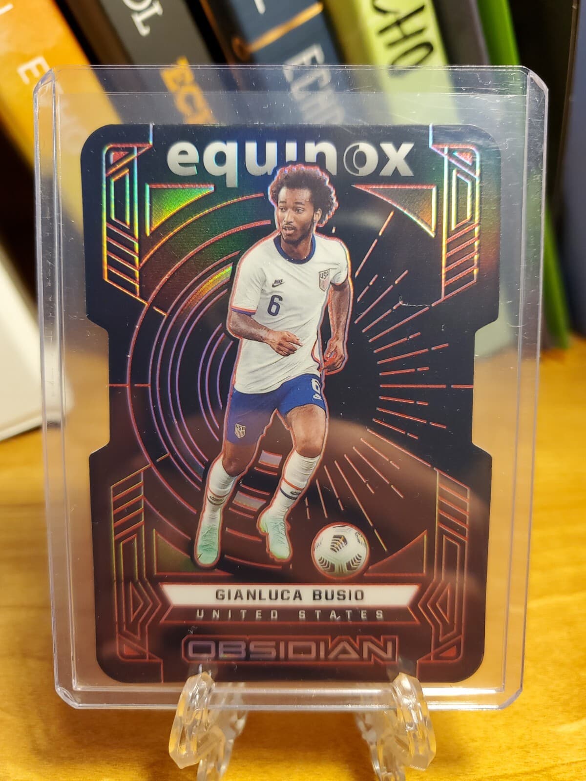 2021-22 Panini Obsidian Soccer Equinox RED Gianluca Busio /20 USA