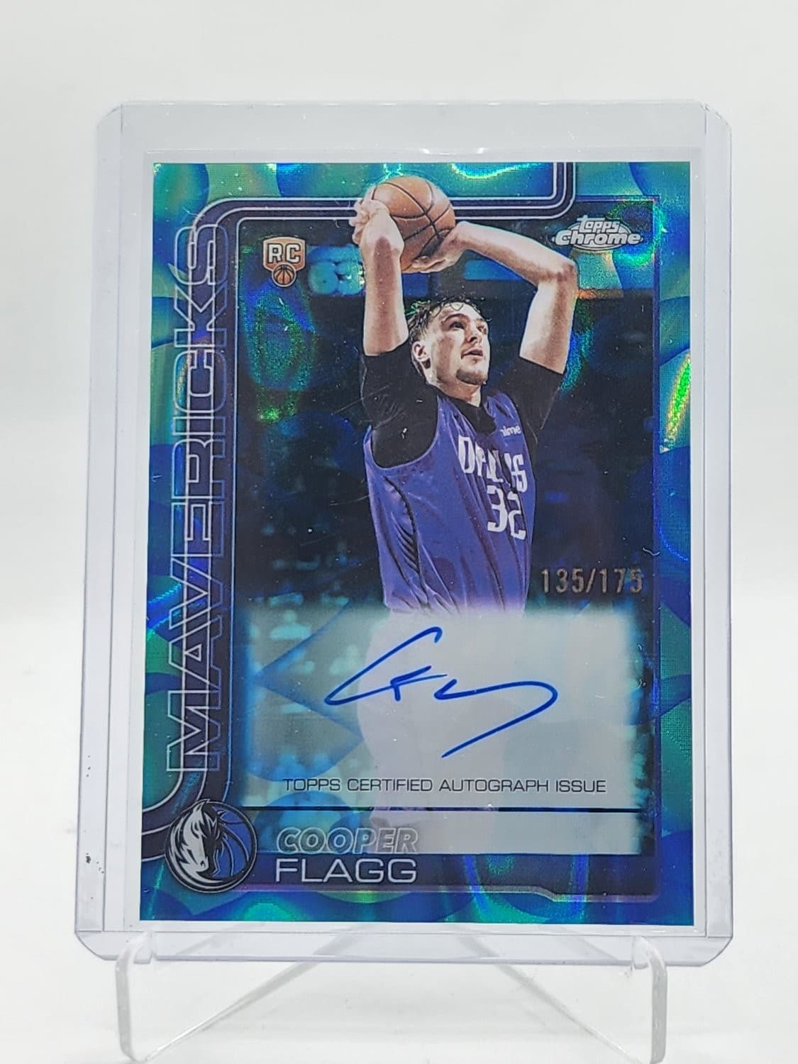 Cooper Flagg 2025-26 Topps Chrome Update Aqua Blue Lava Rookie Auto /175 Q7485