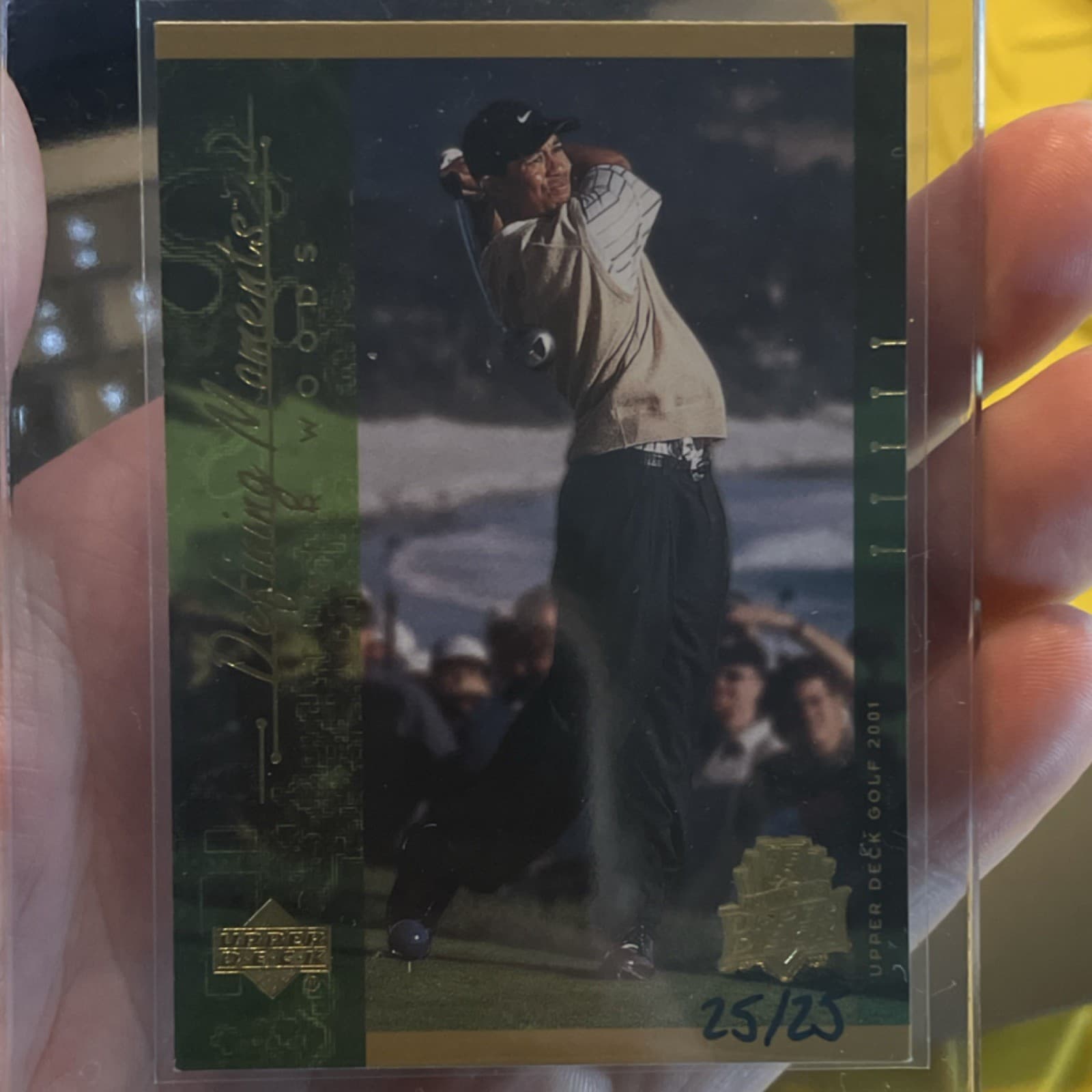 Upper Deck 2001 Golf Tiger Woods Buy Back Green Parallel Card #124 /25 PGA Tour