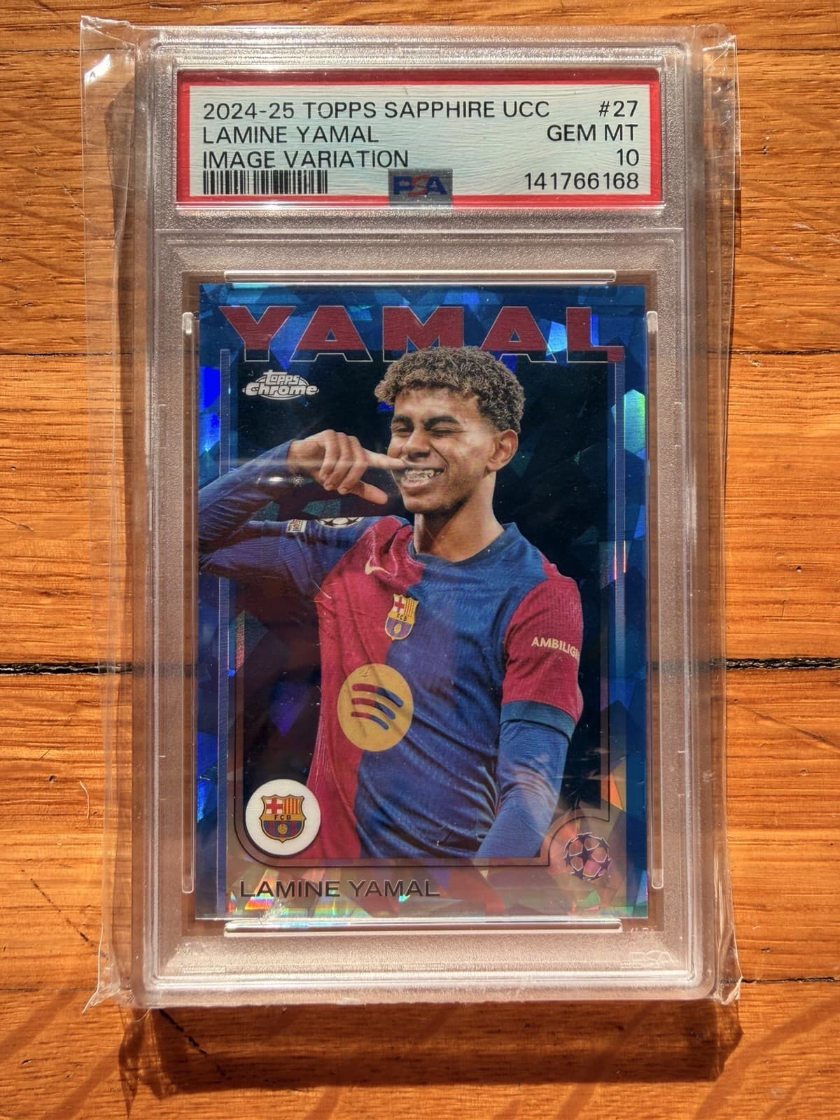 2024-25 Topps Chrome UCC Sapphire - Image Variation Lamine Yamal #27 PSA 10 