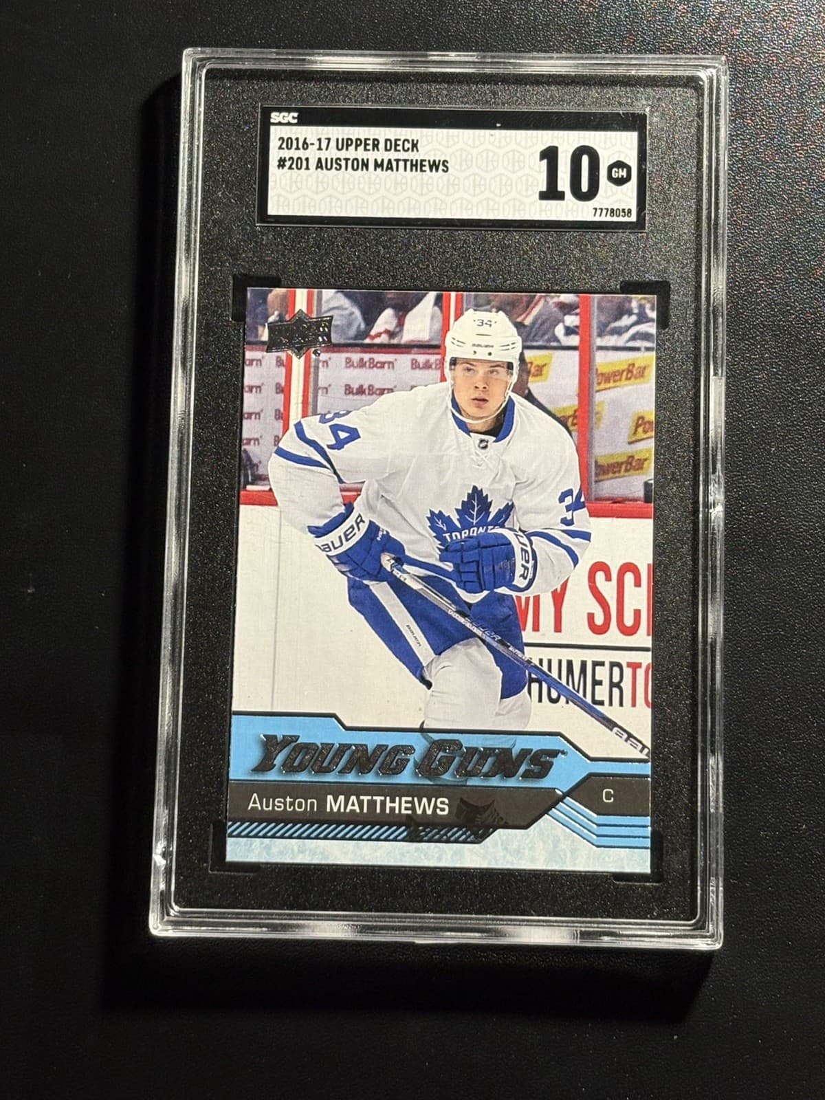 2016 Upper Deck Hockey Young Guns #201 Auston Matthews RC Rookie SGC 10 leafs 