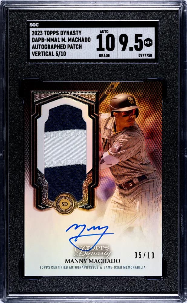 2023 Topps Dynasty Manny Machado #DAPB-MMA1 Patch Vertical SGC 9.5 Auto 10