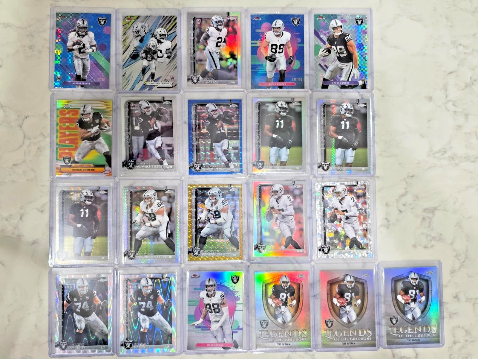 HOT! 2025 TOPPS RAIDERS 21 CARD LOT, JEANTY, BOWERS, CROSBY, BROWN#'D, PARALLELS