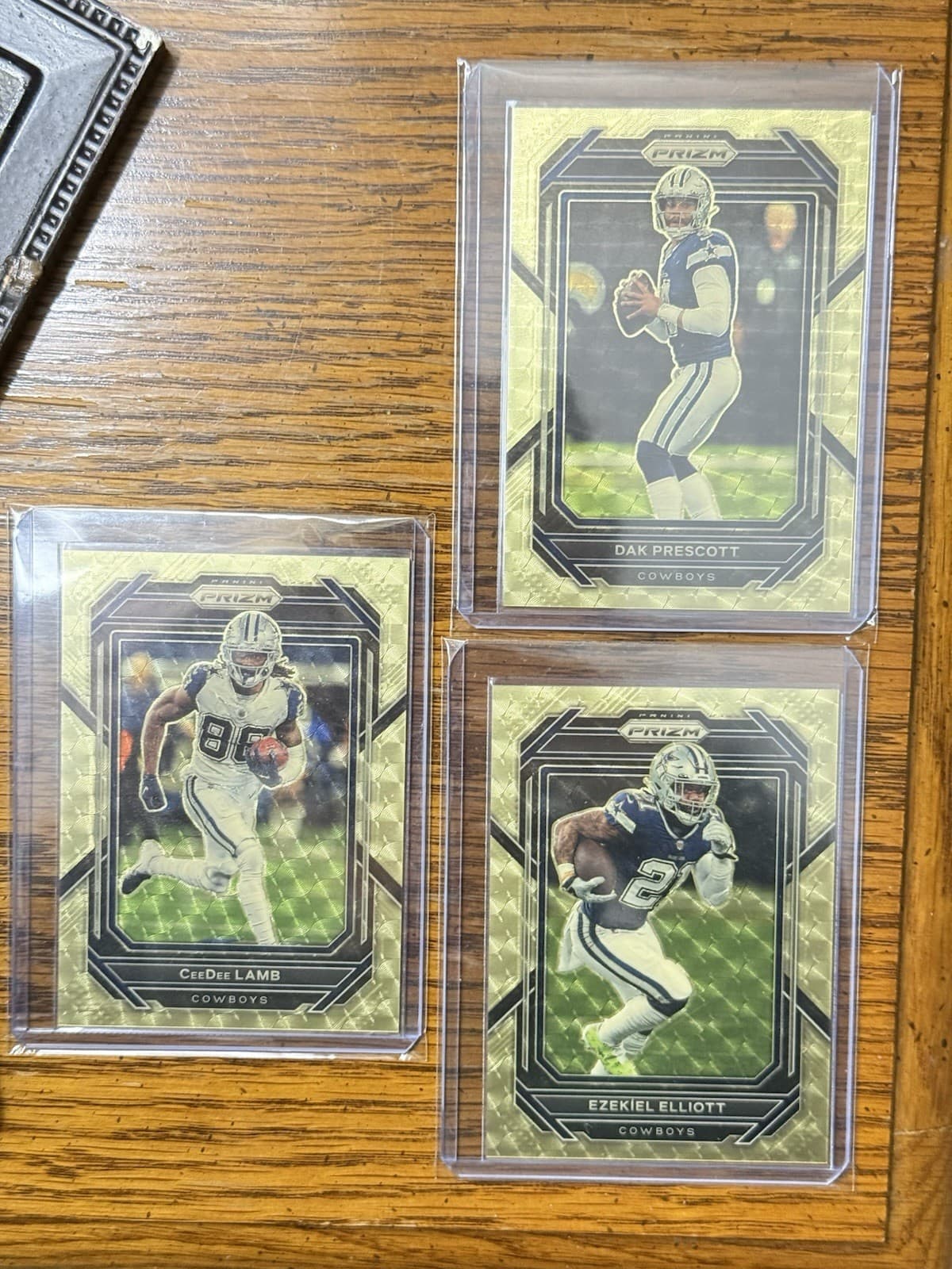 2022 3 Panini Prizm Dak Prescott Ceedee lamb Ezekiel Elliott Gold Vinyl Lot #/5