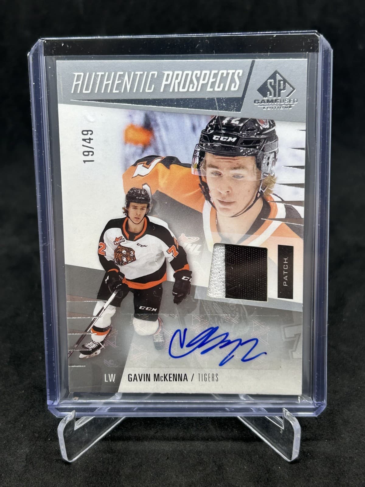 2023-24 Upper Deck CHL Game Used Gavin McKenna Authentic Prospect Patch Auto /49