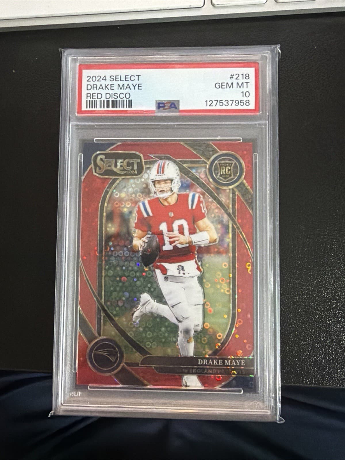 Panini 2024 Select Drake Maye Red Disco Club Level #218 PSA 10  25/49