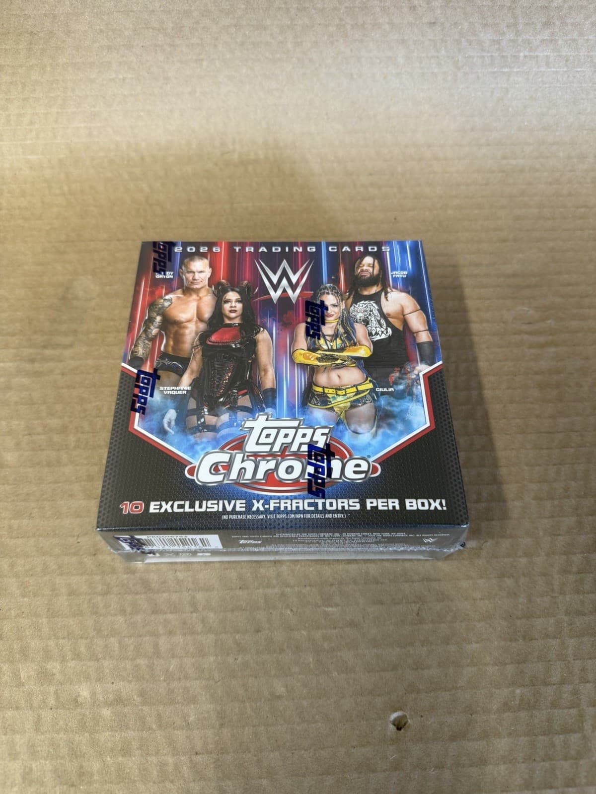 2026 TOPPS CHROME WWE Wrestling MEGA BOX (48 Cards) Brand New In Hand X-Fractor