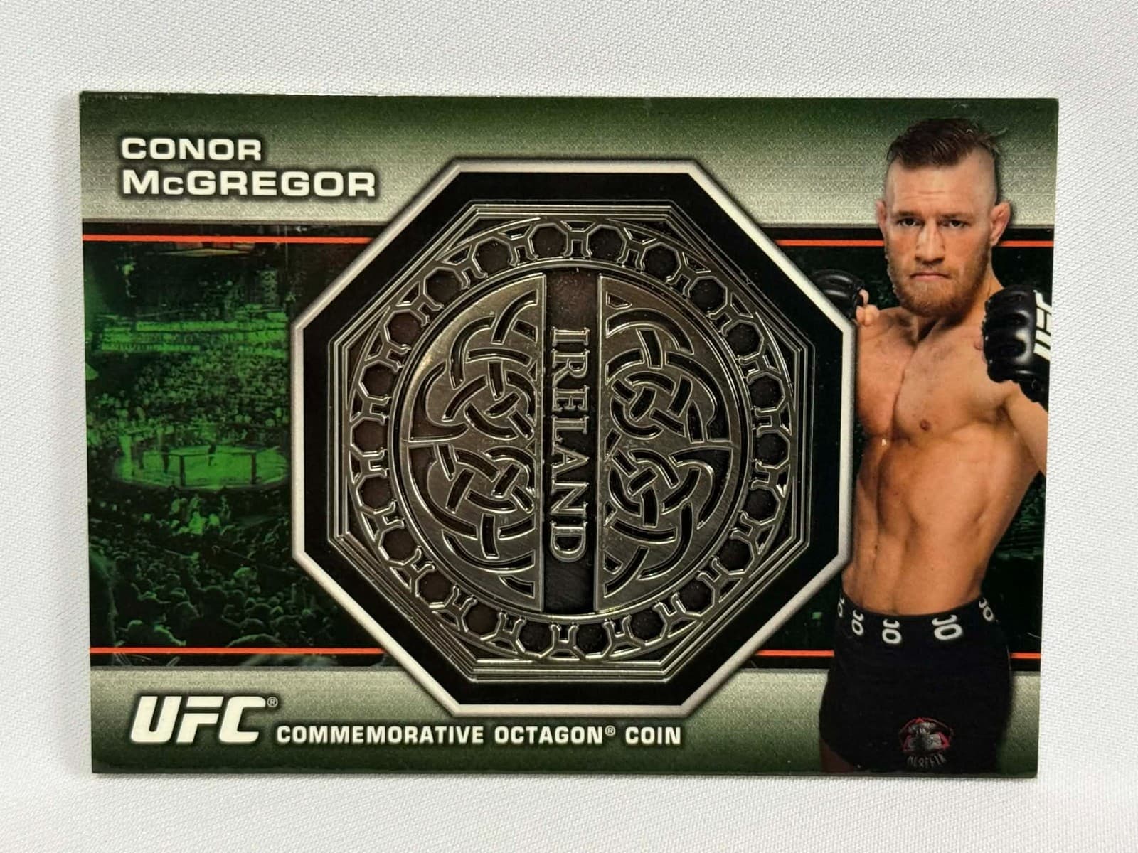 2013 Topps UFC Bloodlines Octagon Coin Conor McGregor RC SILVER 027/108