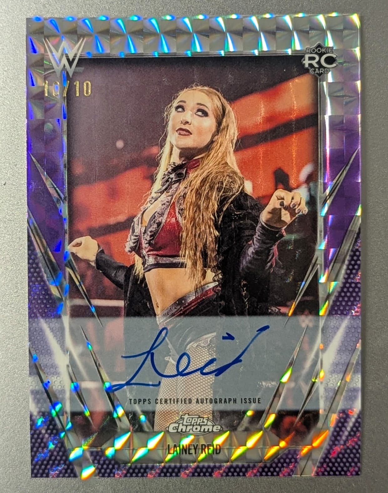 2026 Topps Chrome WWE Lainey Reid Purple Geometric Refractor /10 Auto #BCA-LNY