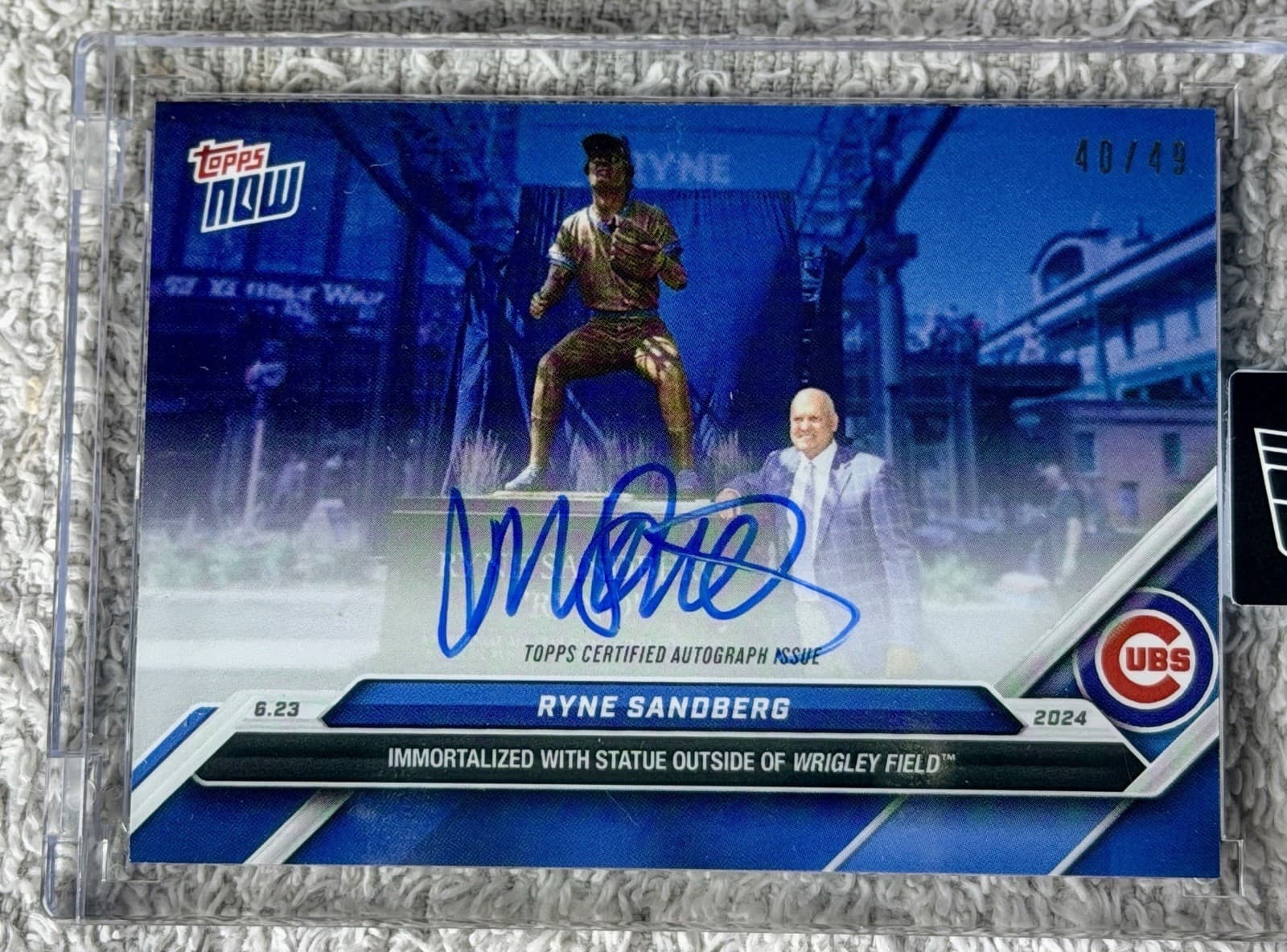 2024 Topps Now Ryne Sandberg 338B Chicago Cubs Statue On Card Auto  Blue #40/49