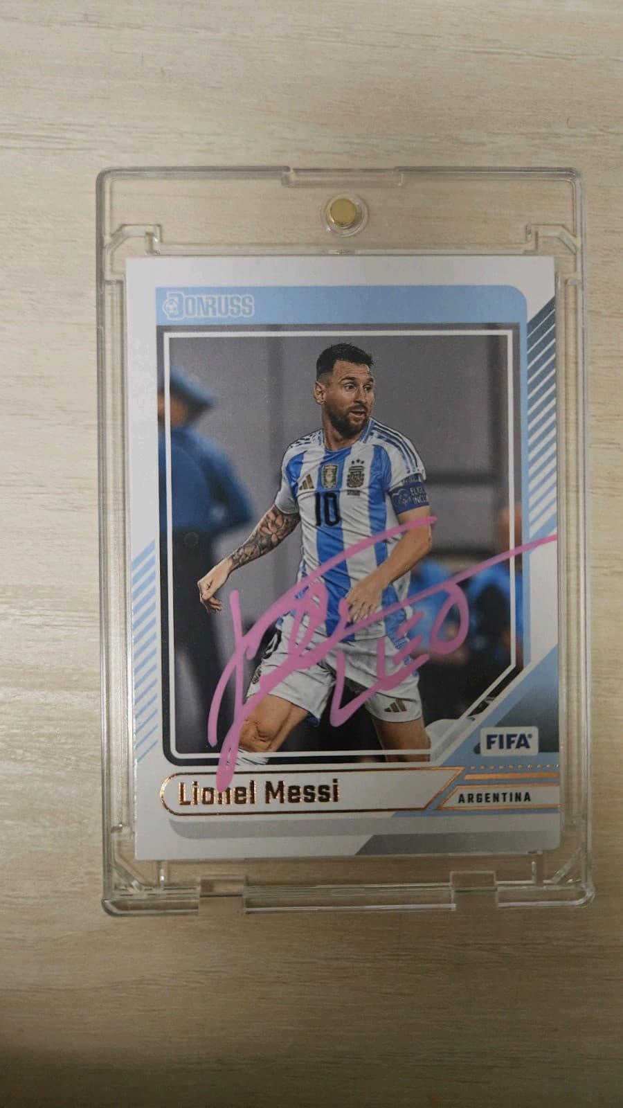 Donruss FIFA Lionel Messi Argentina Autographed Soccer Trading Card