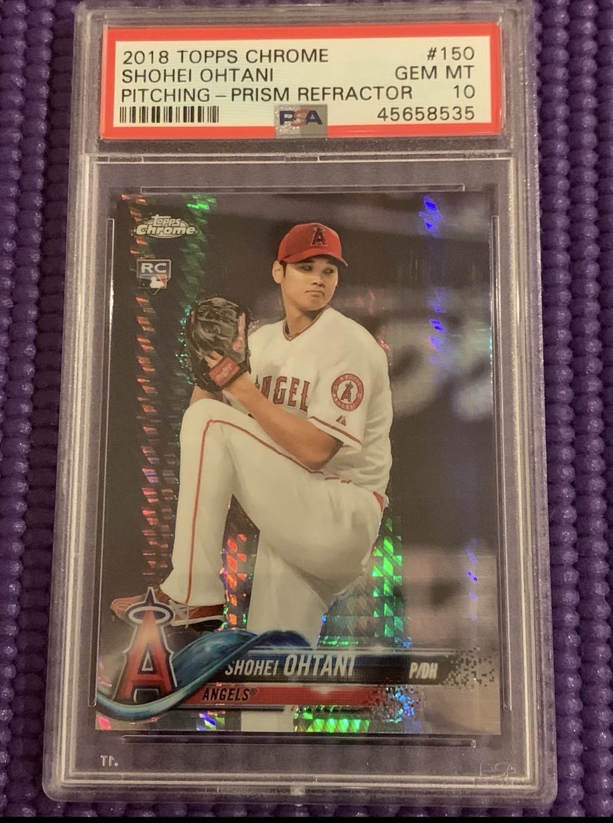 Topps 2018 Topps Chrome Shohei Ohtani #150 Prism Refractor RC PSA 10