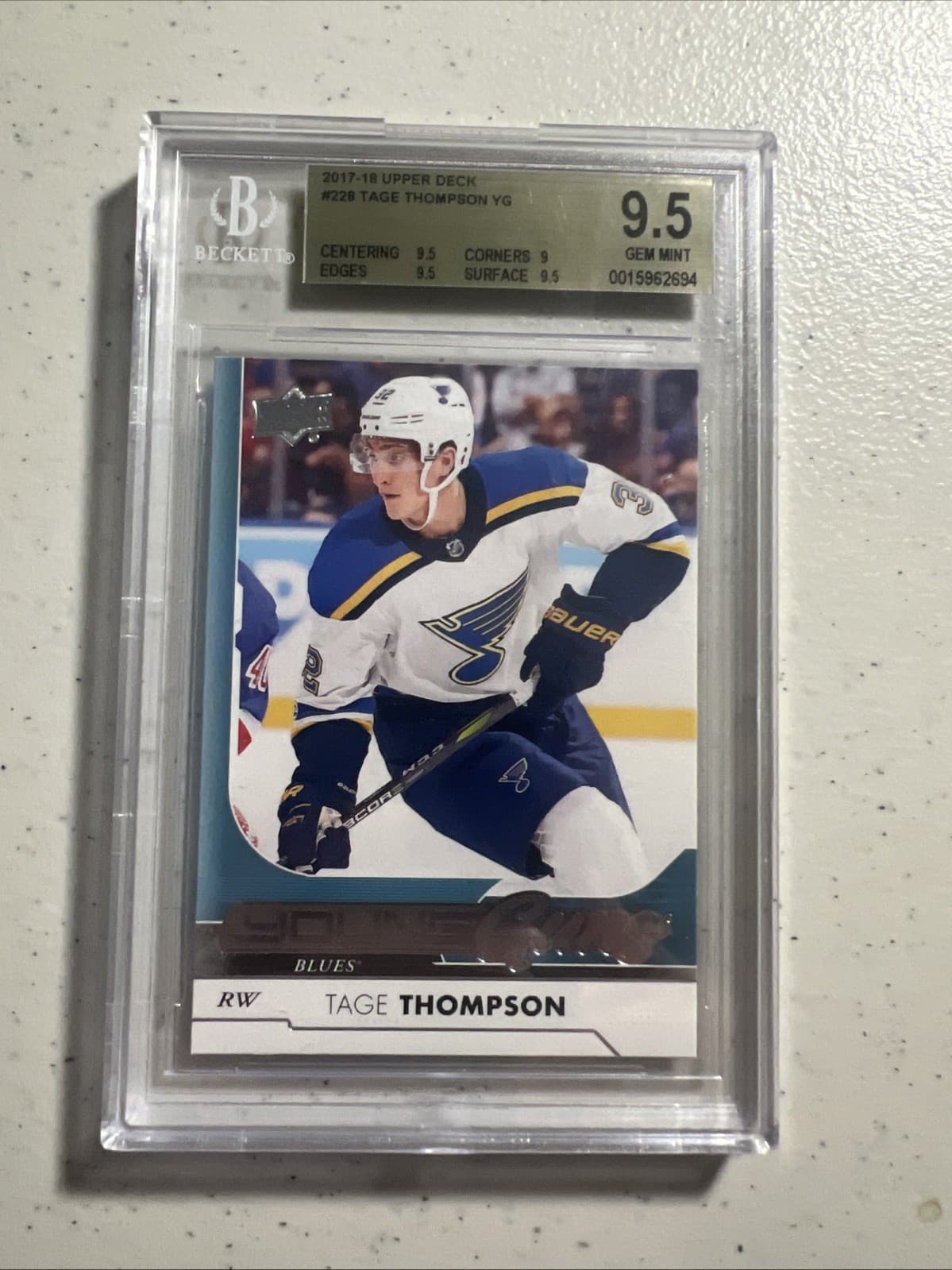2017-18 Upper Deck - Young Guns Tage Thompson #228 (RC) BGS 9.5 