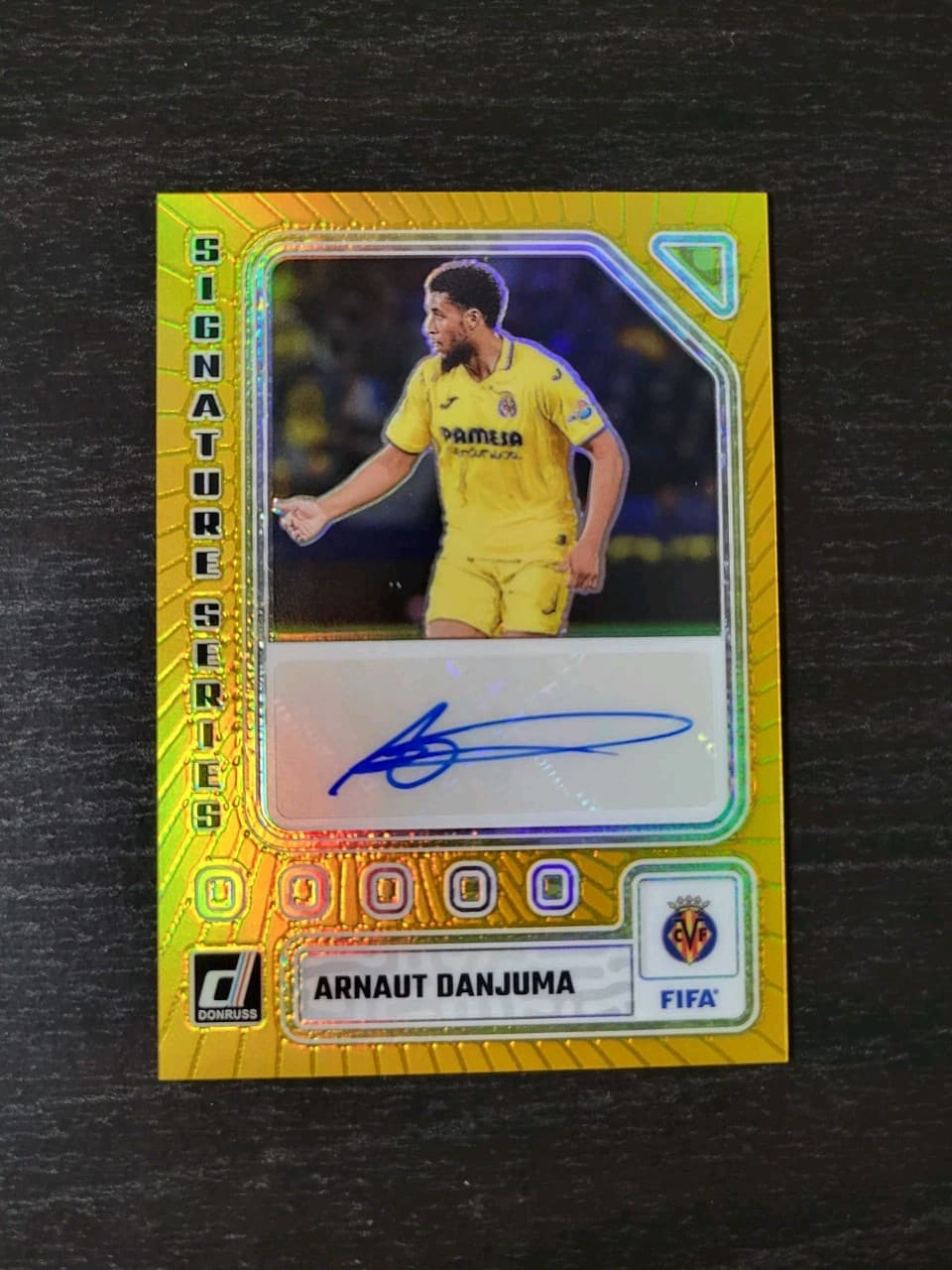 2023-24 Panini Donruss FIFA Soccer Arnaut Danjuma Gold Signature Series Auto /5