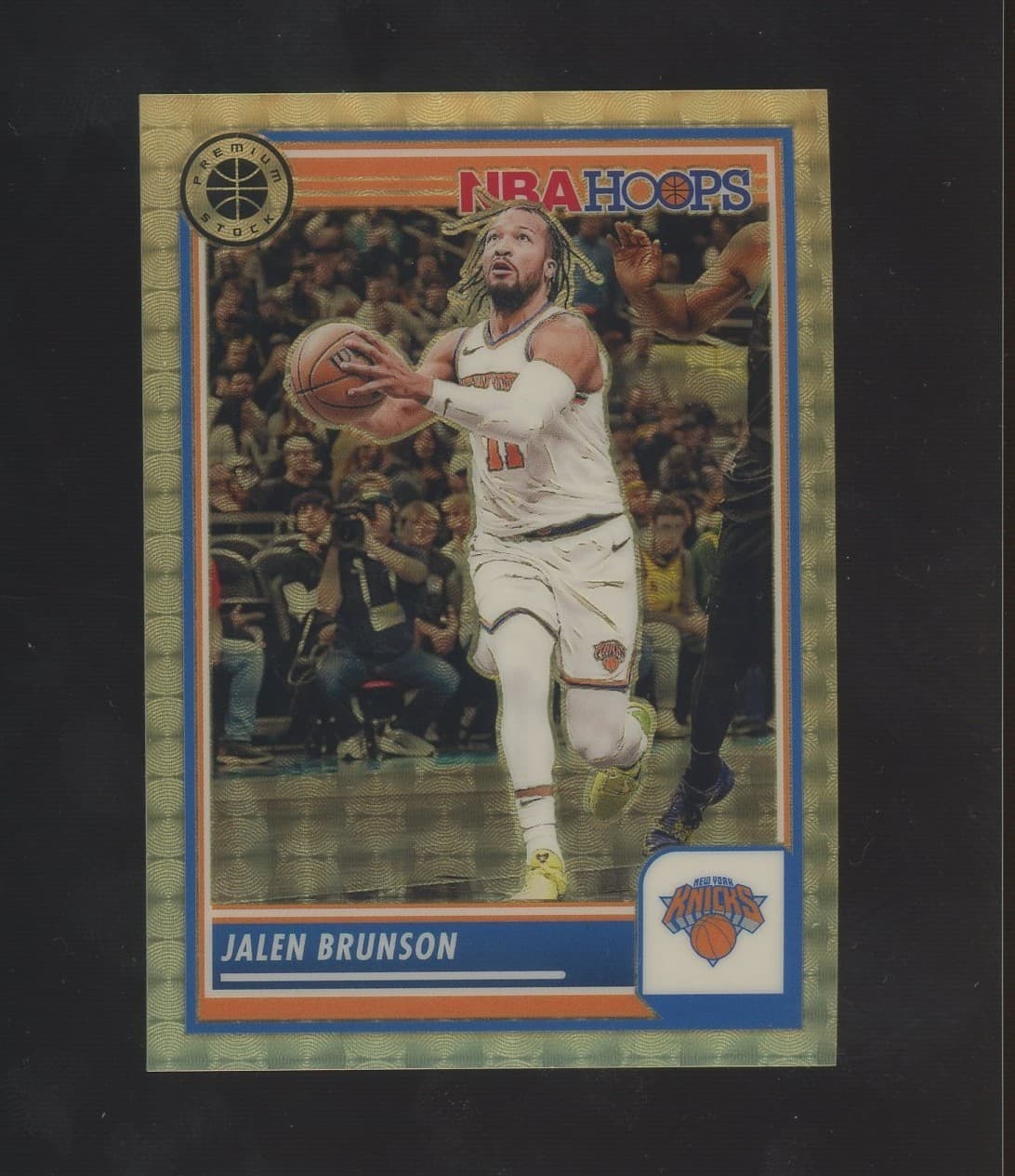 2023-24 Panini Hoops Premium Stock Gold Vinyl Prizm #242 Jalen Brunson 1/1
