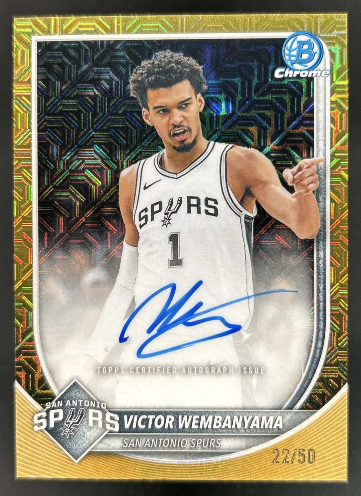 2025-26 Bowman Victor Wembanyama Chrome Auto Gold Mojo Refractor #/50 Spurs