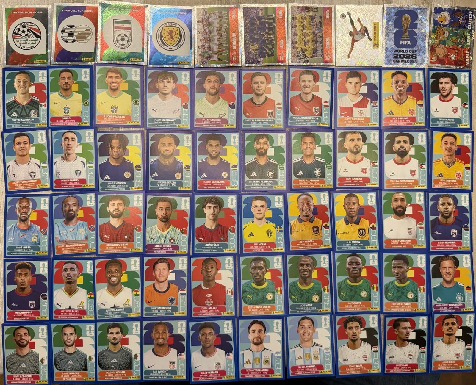 2026 Panini FIFA World Cup 50 BLUE AND 10 SPECIAL stickers