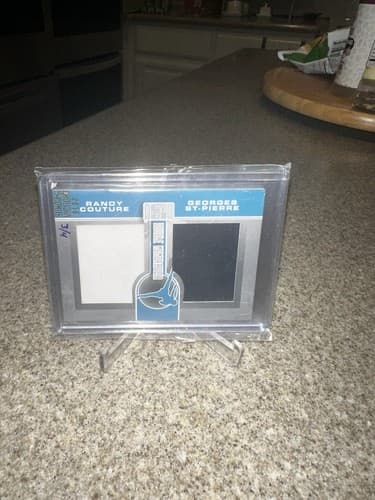 2010 Ufc GSP Georges St Pierre Randy Couture Memorabilia /4 Rare , Gold , Panini