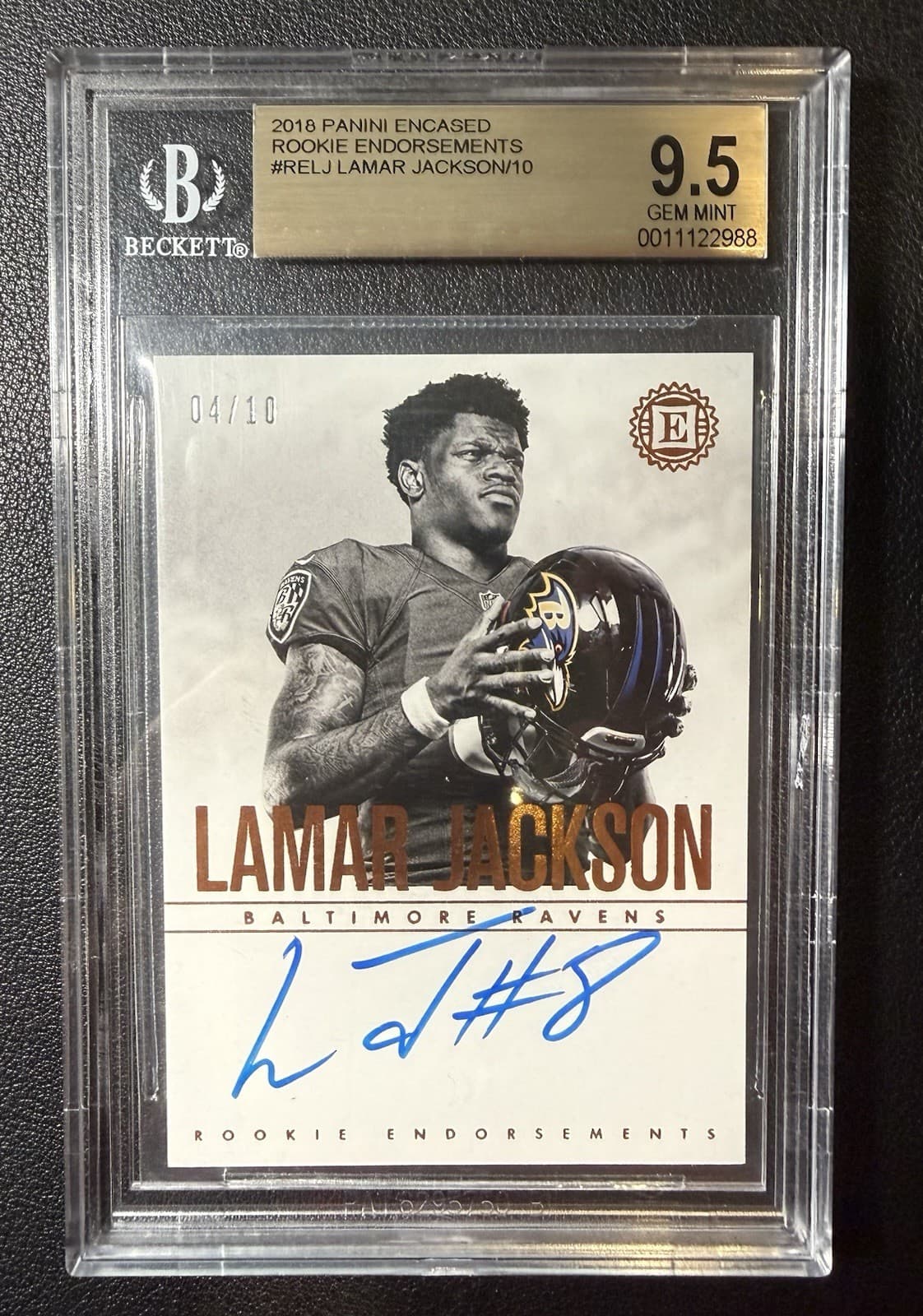 🔥2018 Panini Encased Lamar Jackson RC Rookie Endorsements Auto /10 BGS 9.5🔥