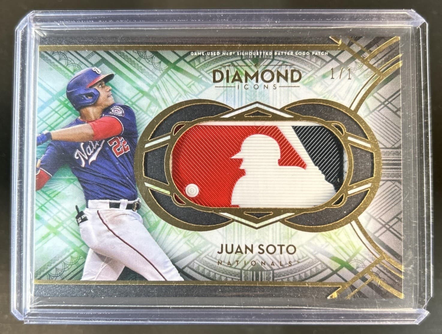 2021 Topps Diamond Icons Juan Soto MLB Silhouetted Batter Logo Patch #1/1