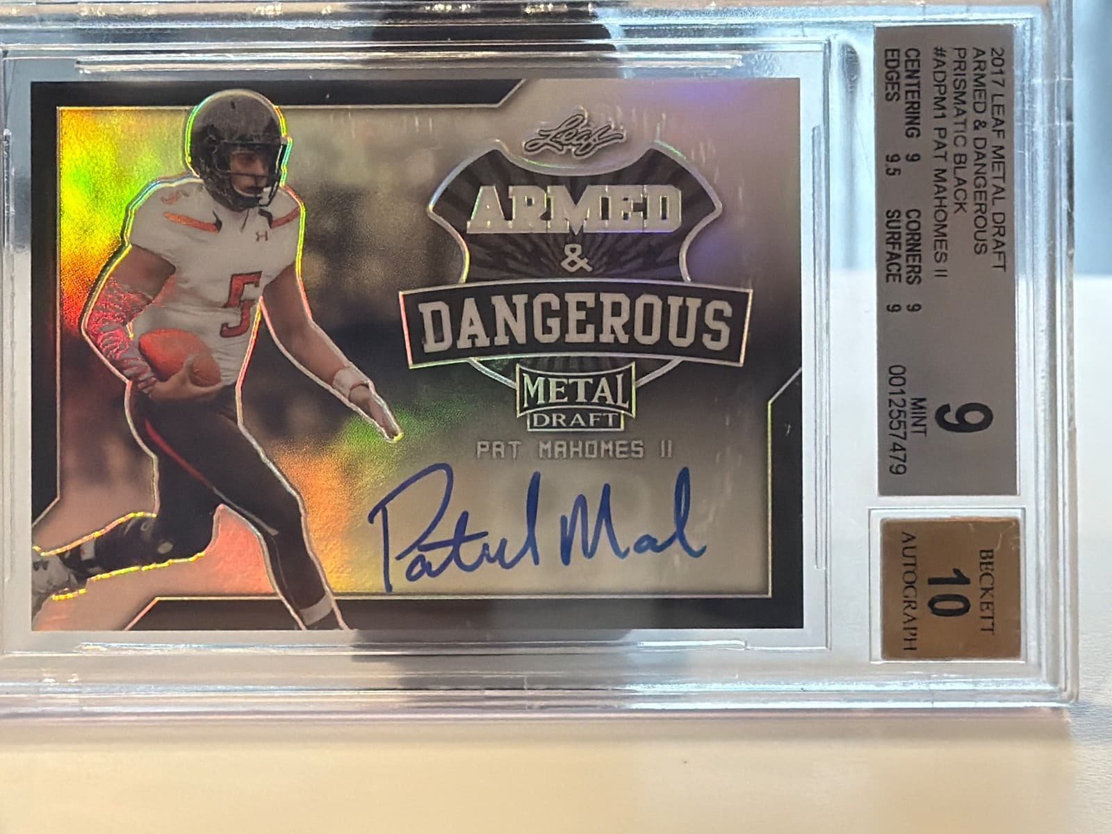 2017 Leaf Metal Draft Patrick Mahomes Armed/Danerous Black /10 Rookie Auto BGS 9