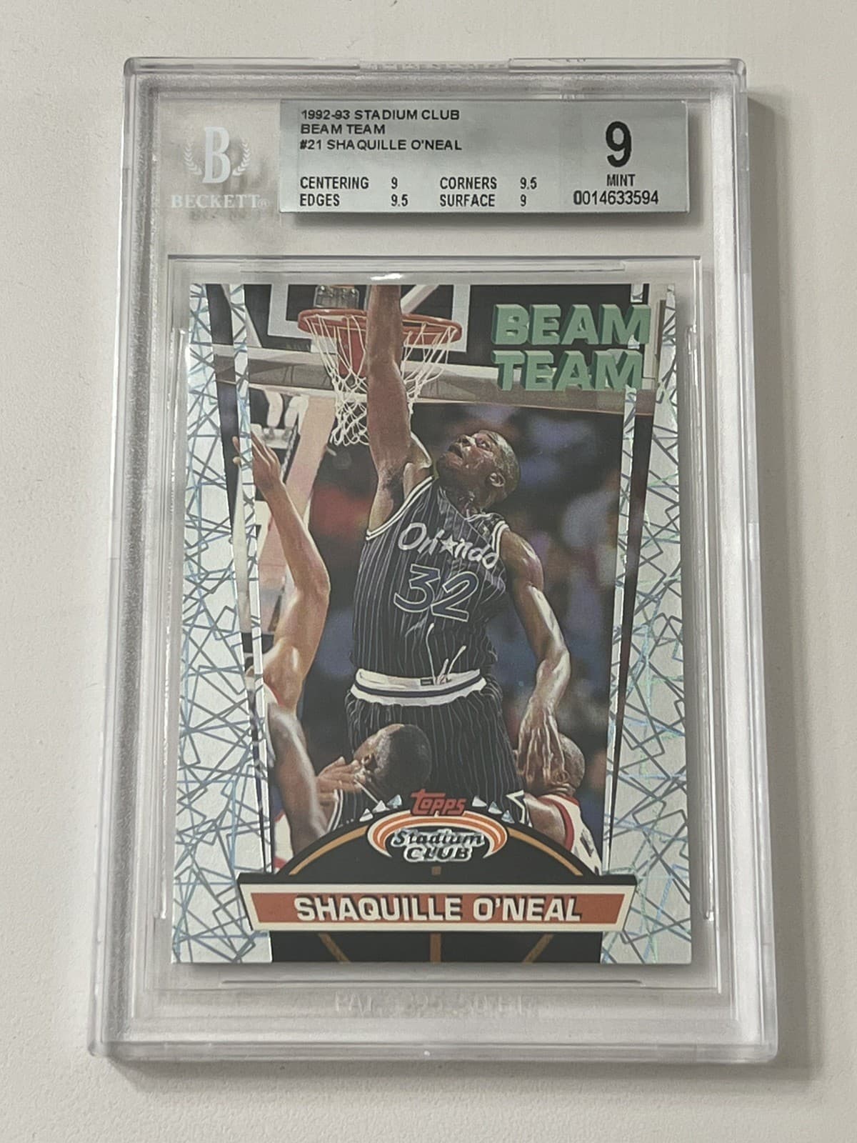 1992-93 Beam Team Shaquille O’Neal BGS 9 (.5 From 9.5!) RC