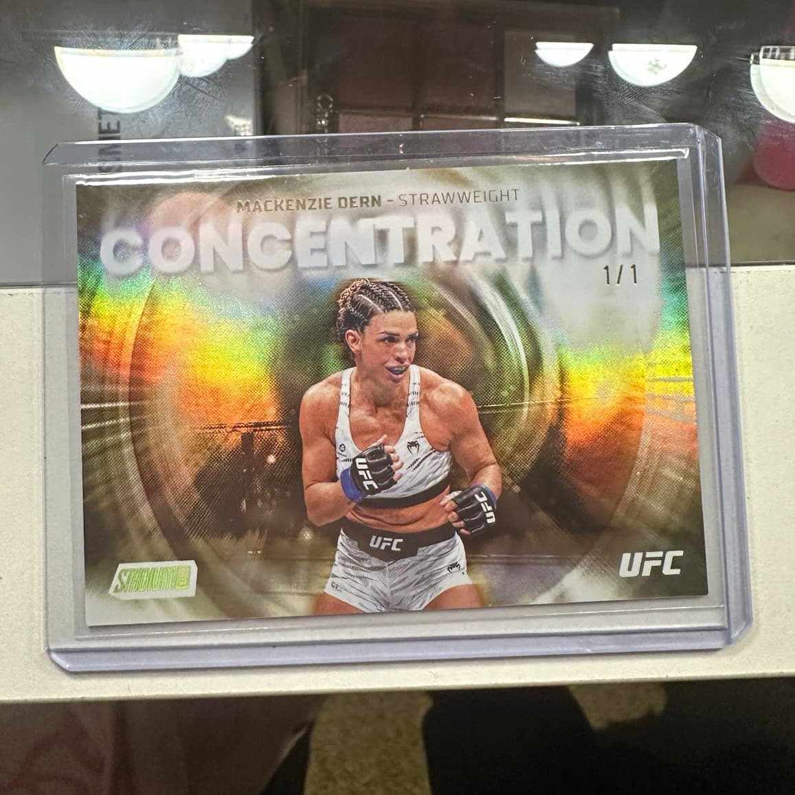 Topps Stadium Club UFC 2026 Concentration CN-24 Mackenzie Dern 1/1 Insert