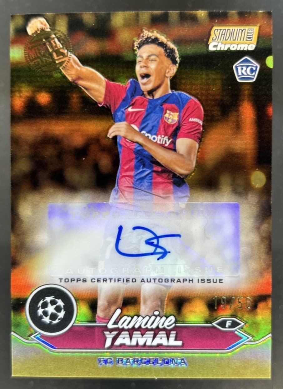 2023-24 Topps Stadium Club Chrome UEFA Lamine Yamal Auto RC Gold Refractor #/50