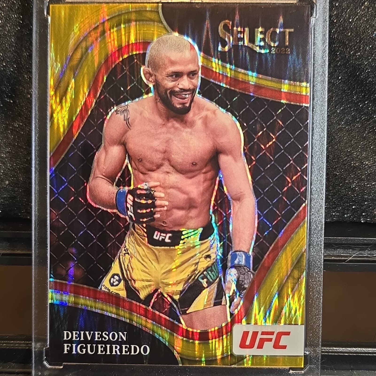 Panini 2022 Select UFC Deiveson Figueiredo Prizm 08/10 #293 MMA Card