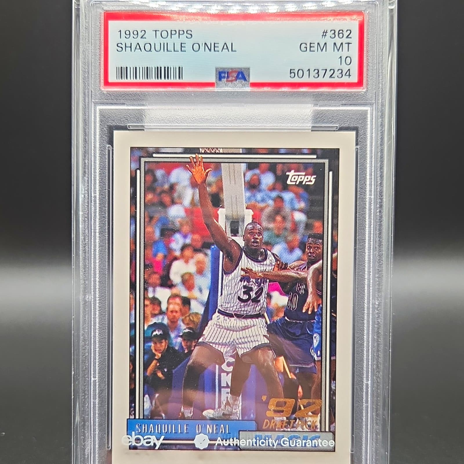 Topps 1992-93 Basketball Shaquille O'Neal RC #362 Orlando Magic PSA 10