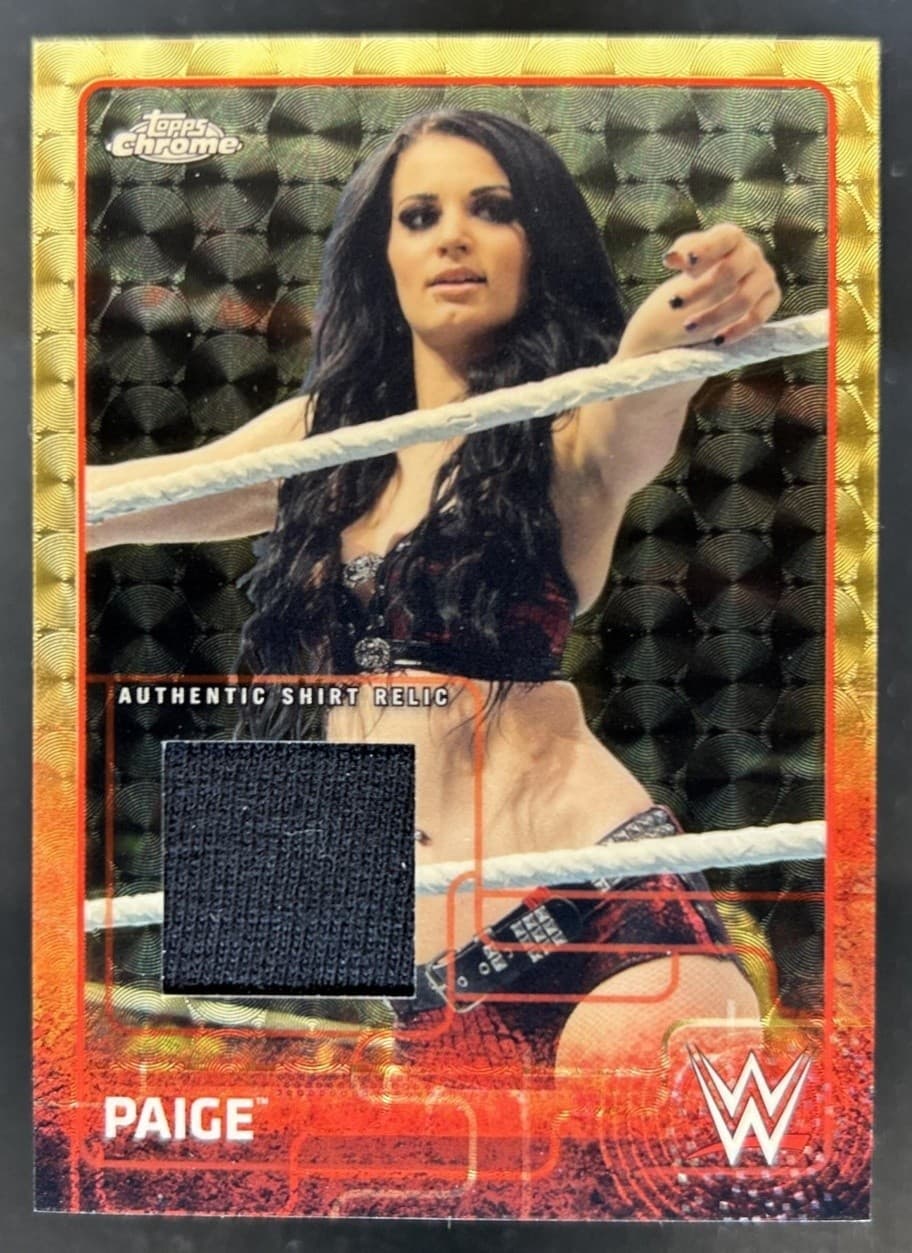2015 Topps Chrome WWE Paige Superfractor Refractor Shirt Relic #1/1