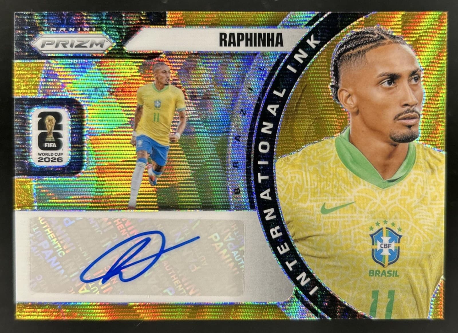 2026 Panini Prizm World Cup Raphinha International Ink Gold Wave Auto #/10
