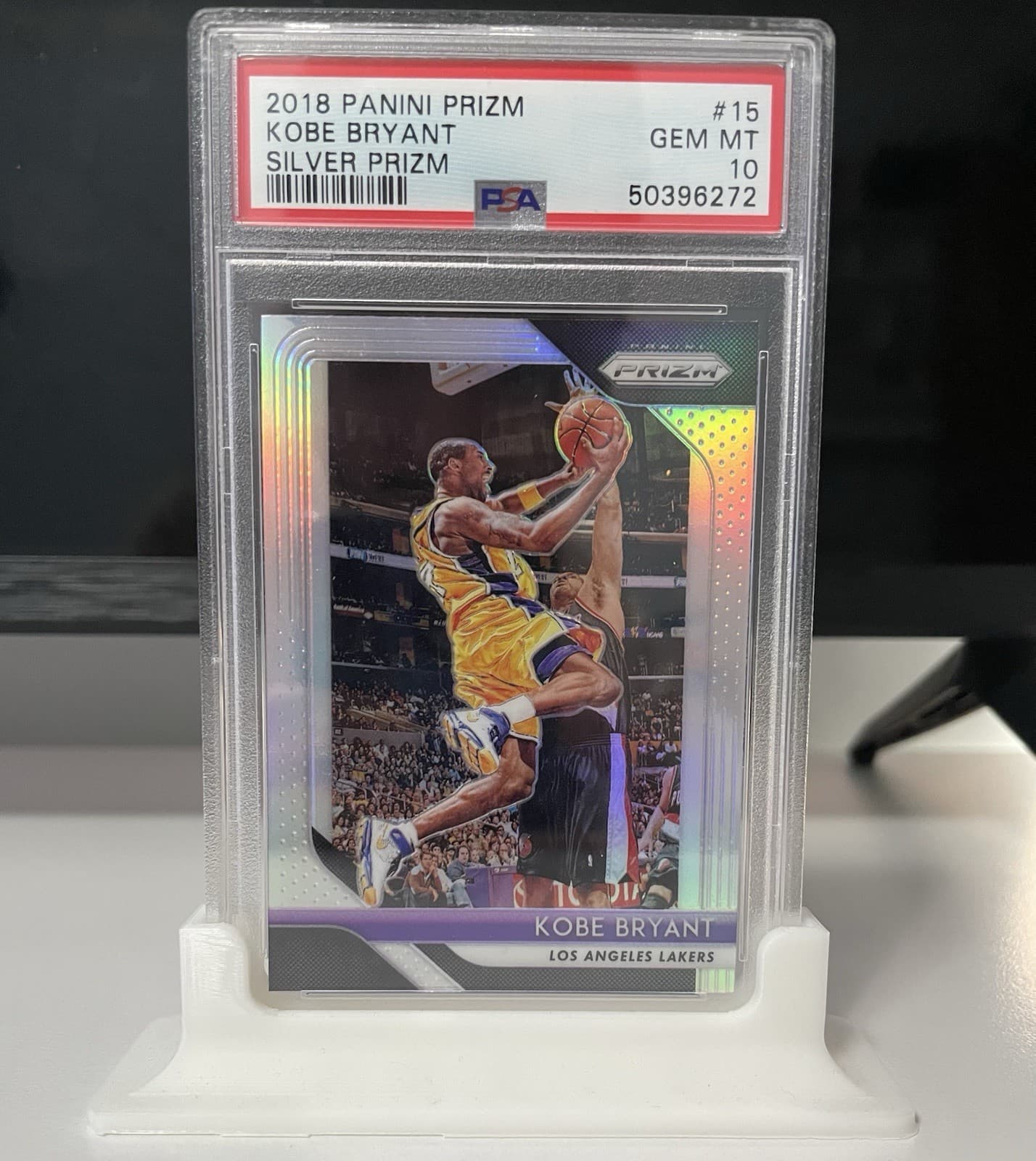 2018-19 Panini Prizm KOBE BRYANT #15 Silver Prizm Refractor PSA 10 LA Lakers HOF