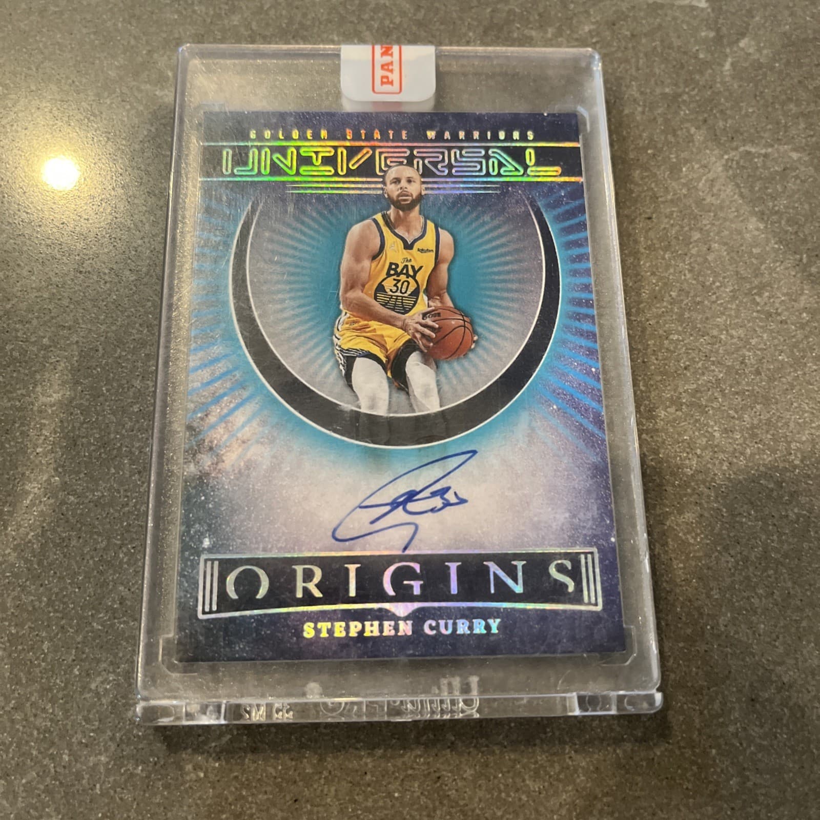 Stephen Curry 2022-23 Panini Origins Universal Auto Signatures Encased SP