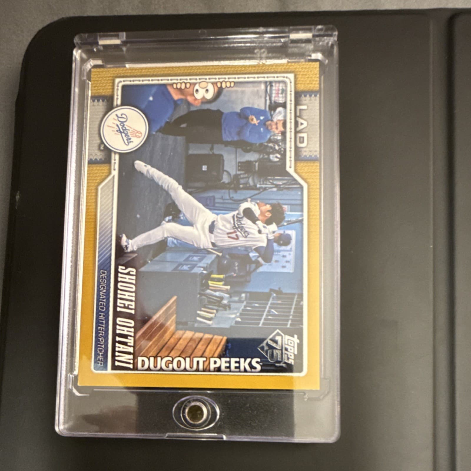 Topps 2026 Series 1 Dugout Peeks Shohei Ohtani Gold /50 Los Angeles Dodgers