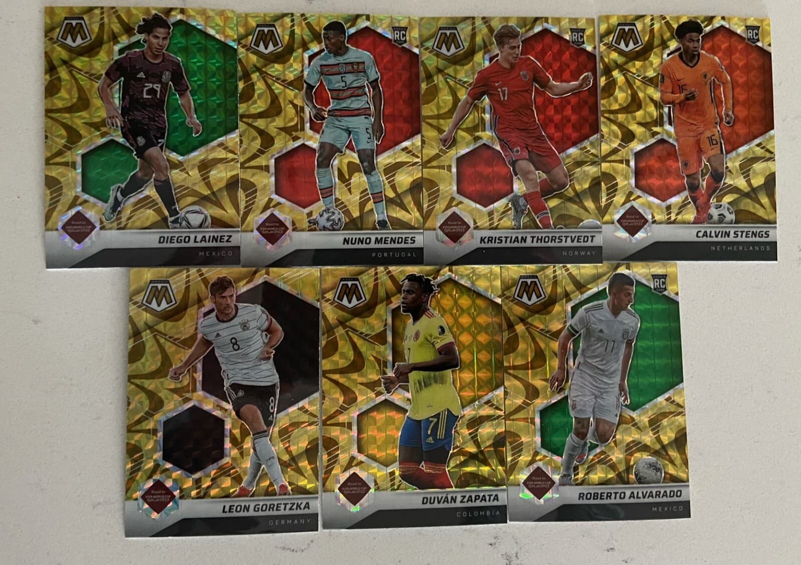 Mosaic Panini 2021-22 Gold Parallel Soccer 