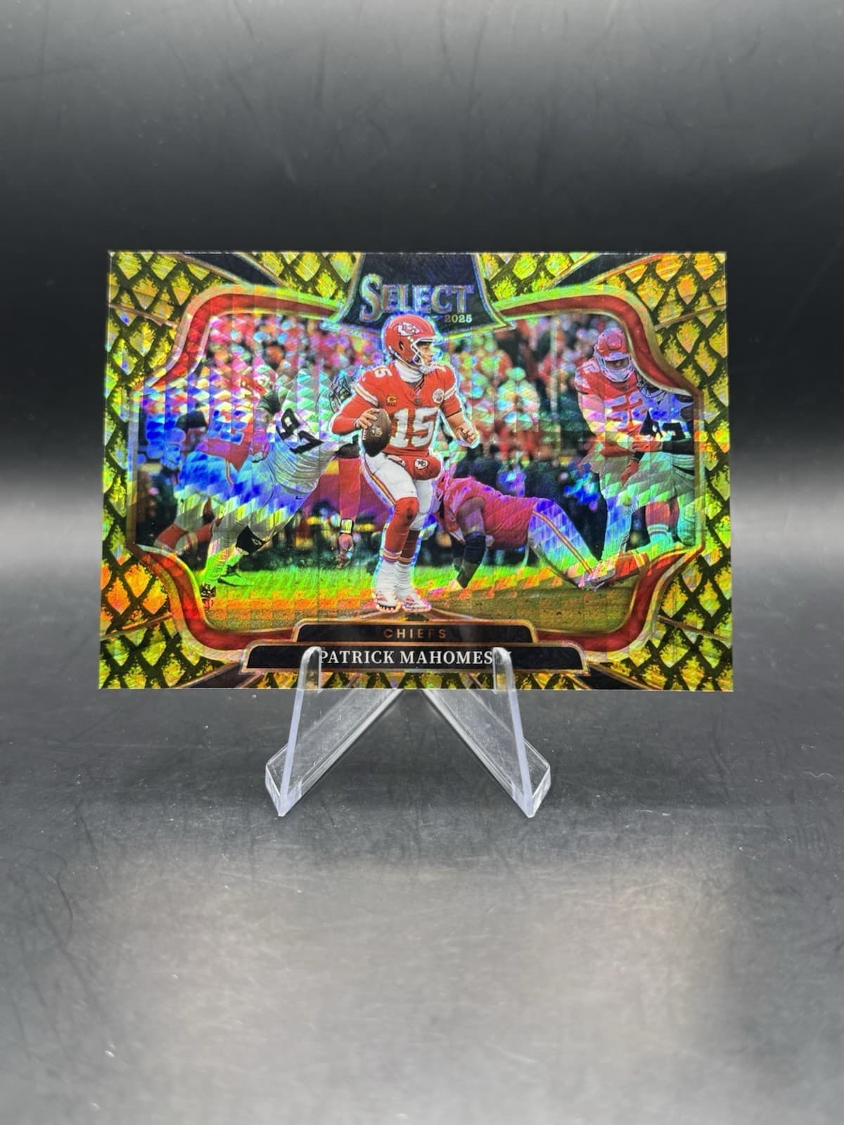 2025 Panini Select /10 Gold Dragon Scale PATRICK MAHOMES II Field Level SSP JP3